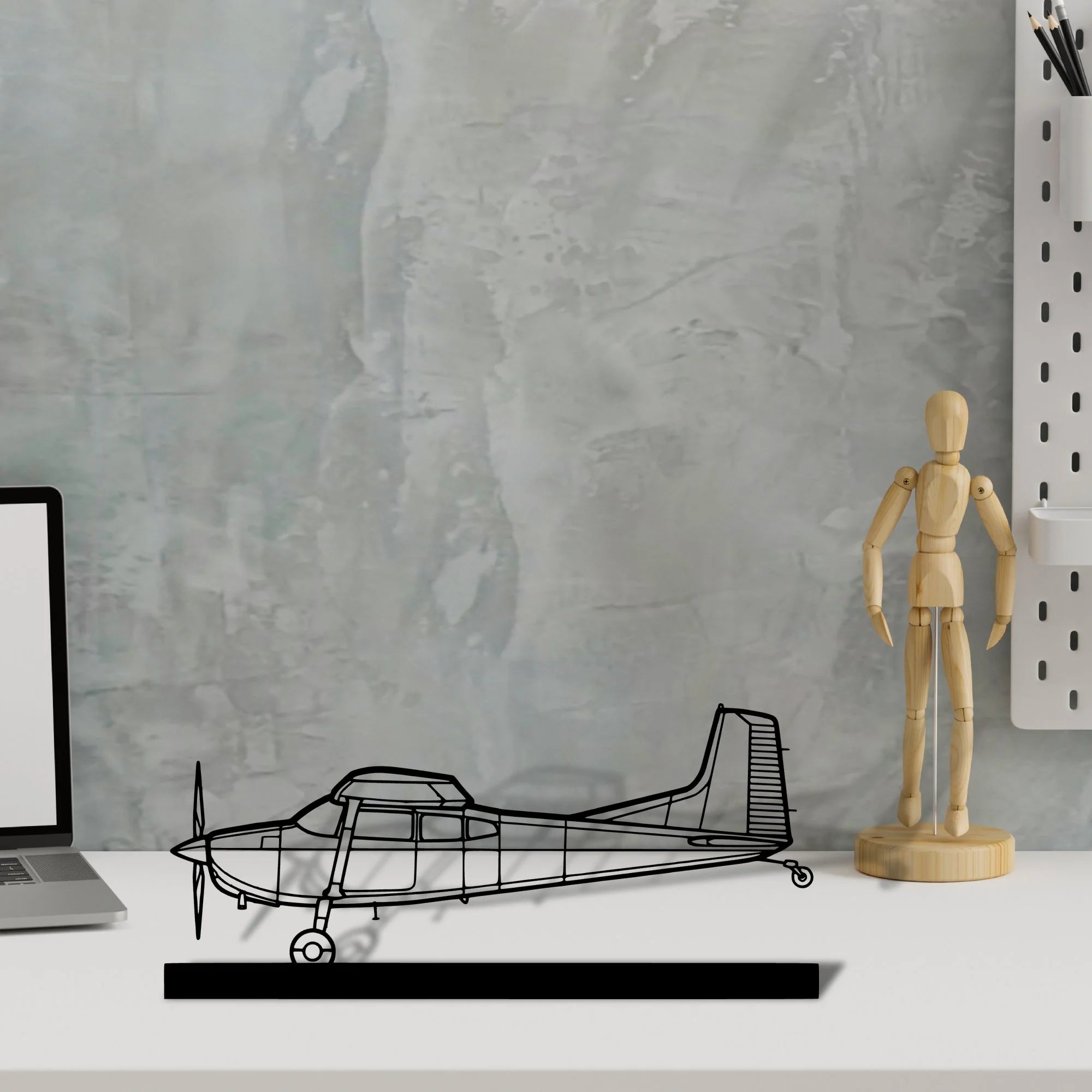180k Silhouette Metal Art Stand - Aero Silhouette