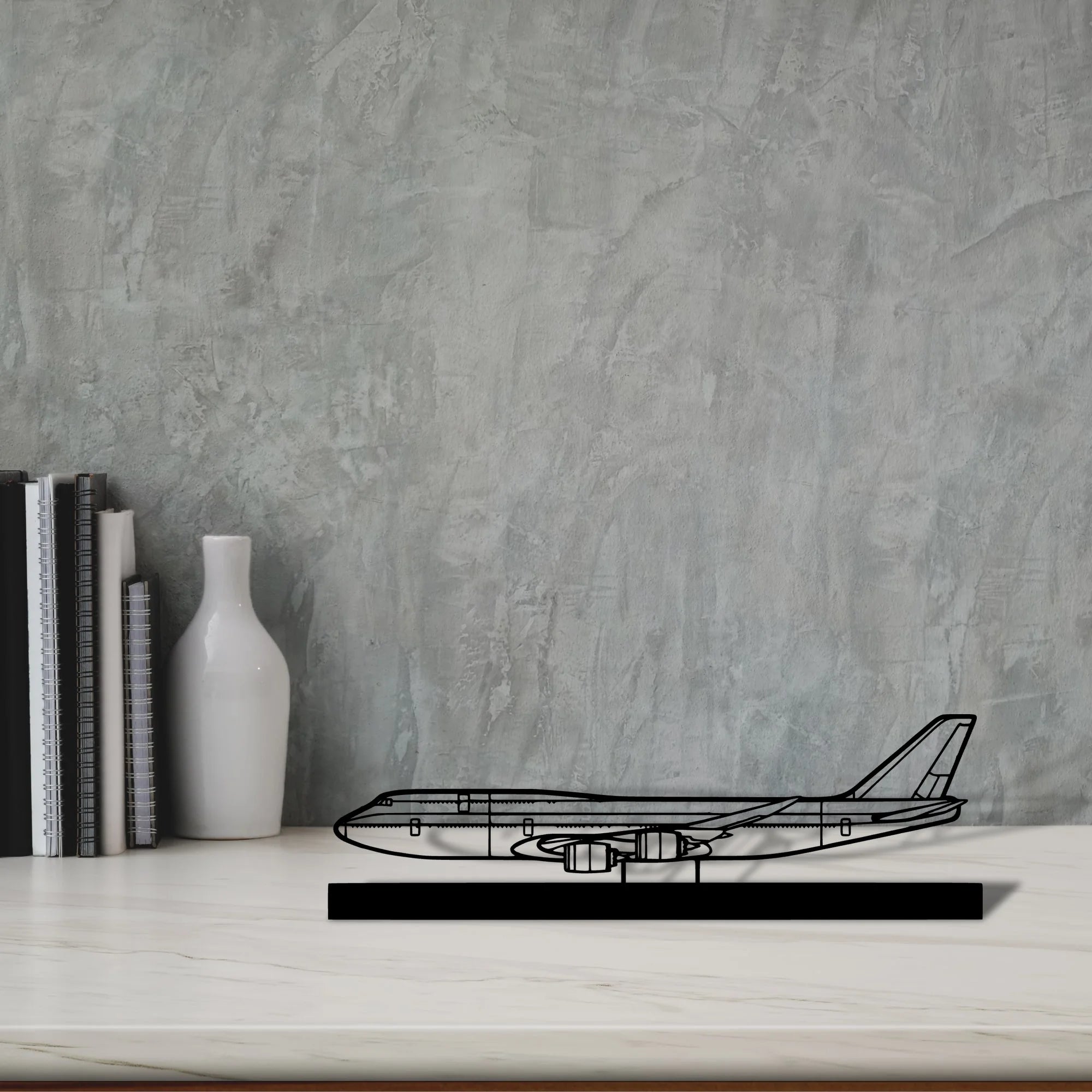 747-8 Silhouette Metal Art Stand - Aero Silhouette
