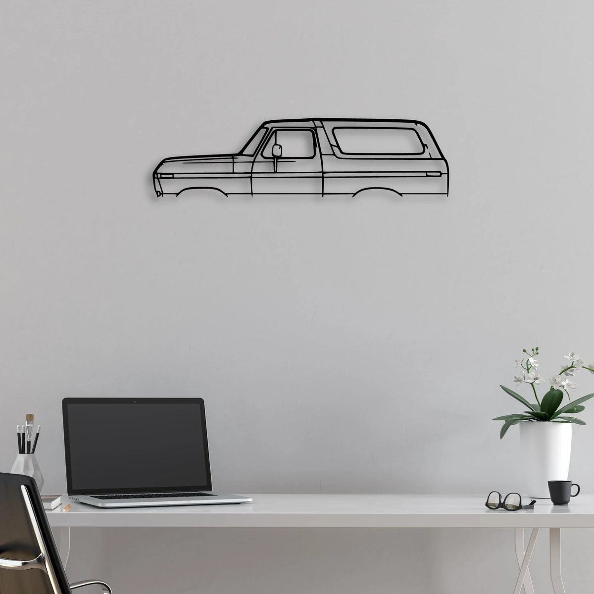 Bronco 1979 Classic Silhouette Metal Wall Art - Automotive Garage Decor