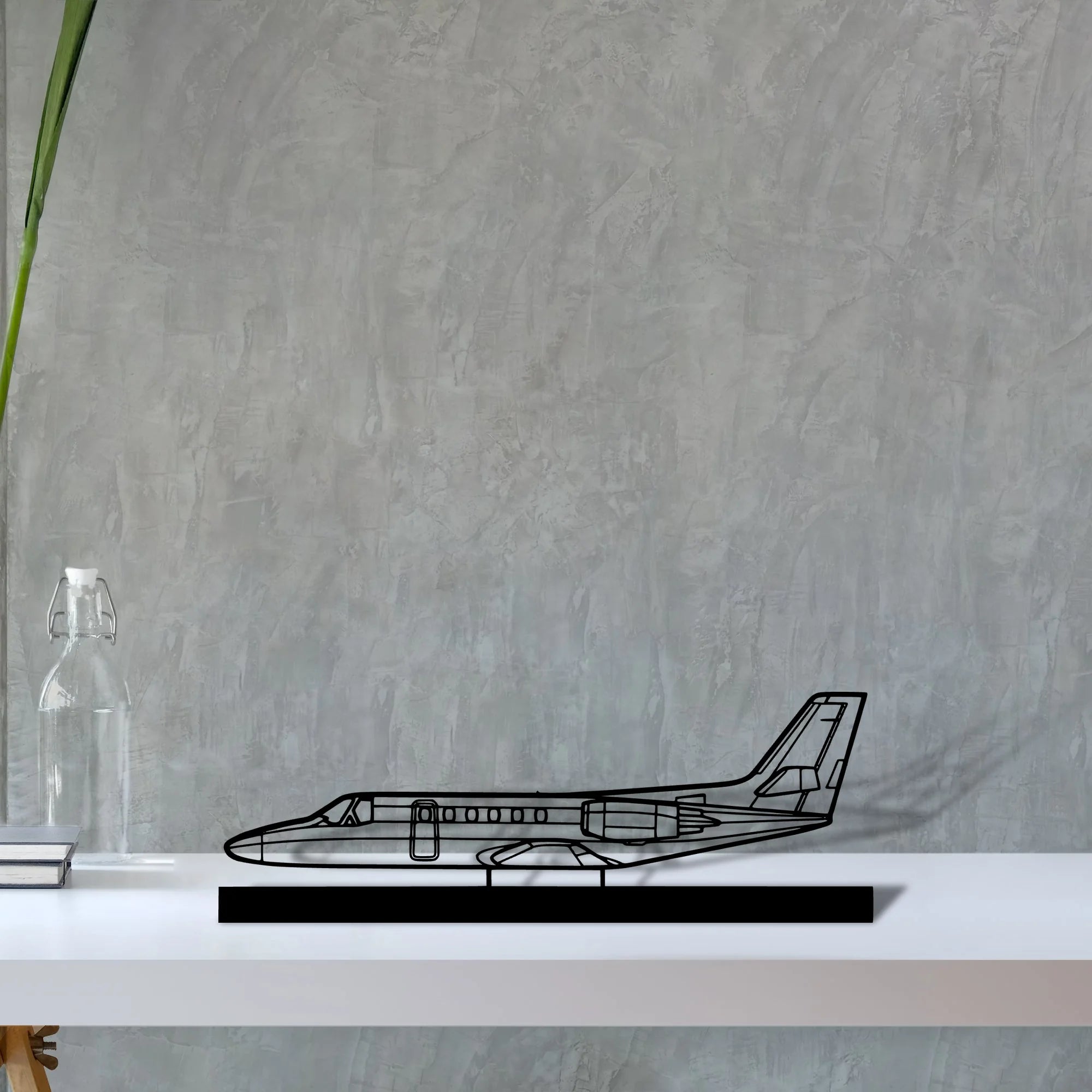 citation-ii Silhouette Metal Art Stand - Aero Silhouette