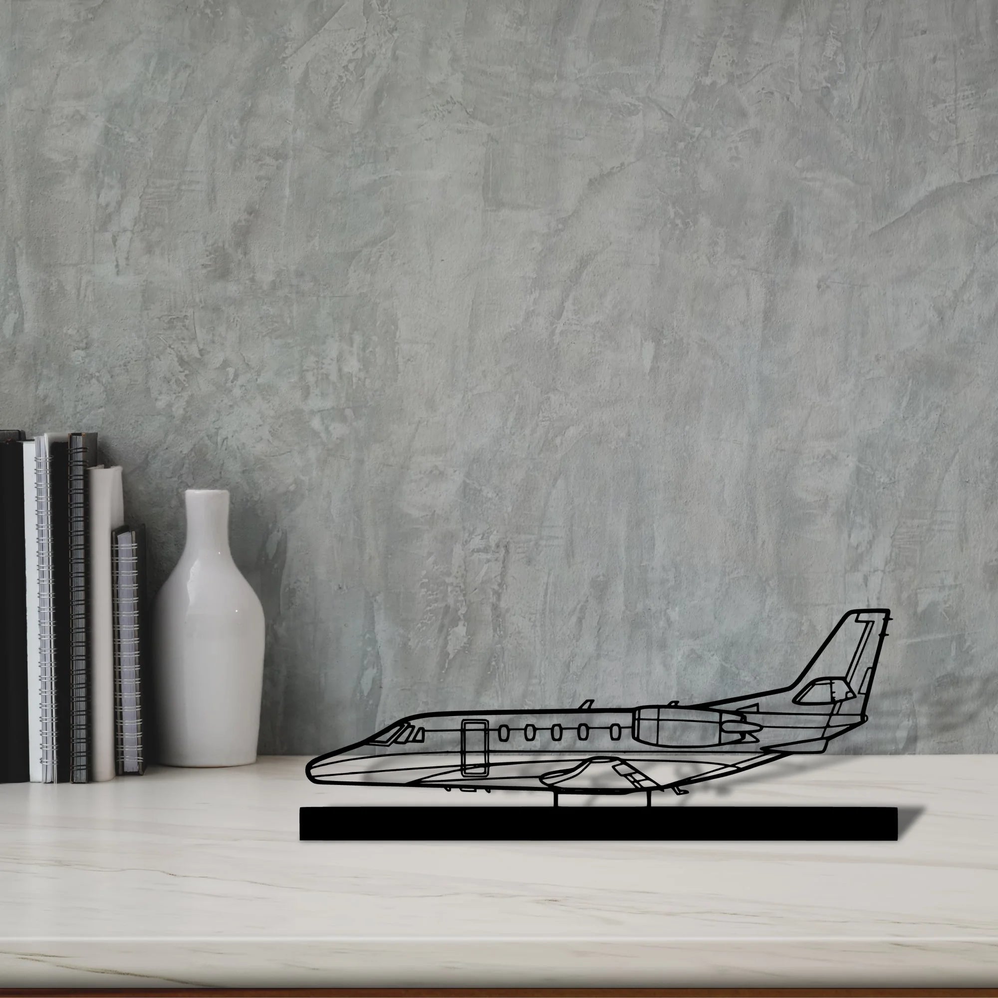 citation-xls Silhouette Metal Art Stand - Aero Silhouette