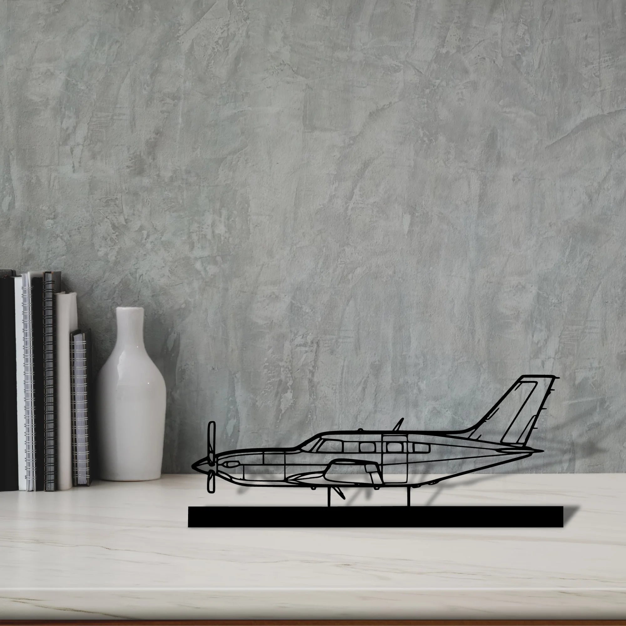 m500-meridian Silhouette Metal Art Stand - Aero Silhouette