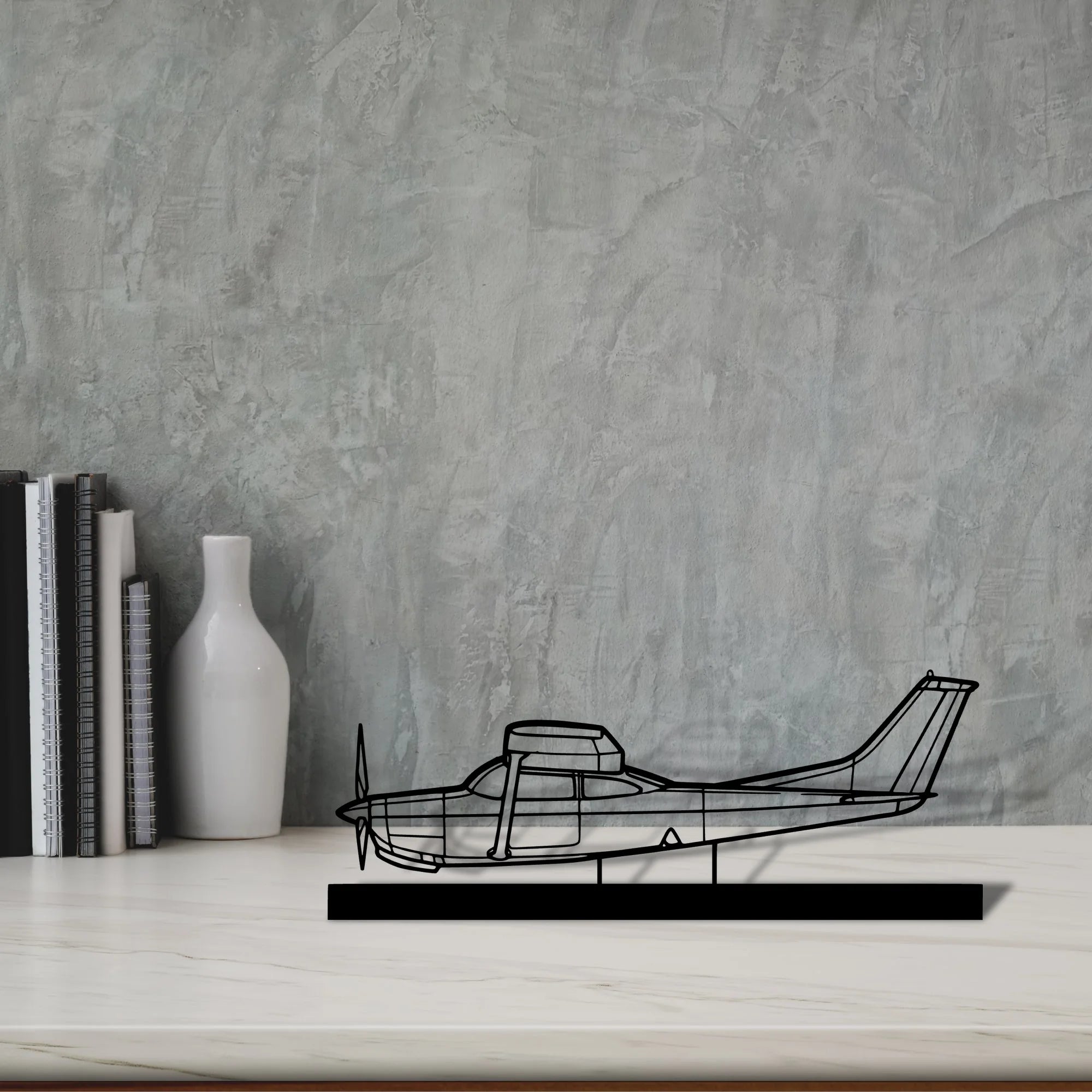 r182-2 Silhouette Metal Art Stand - Aero Silhouette