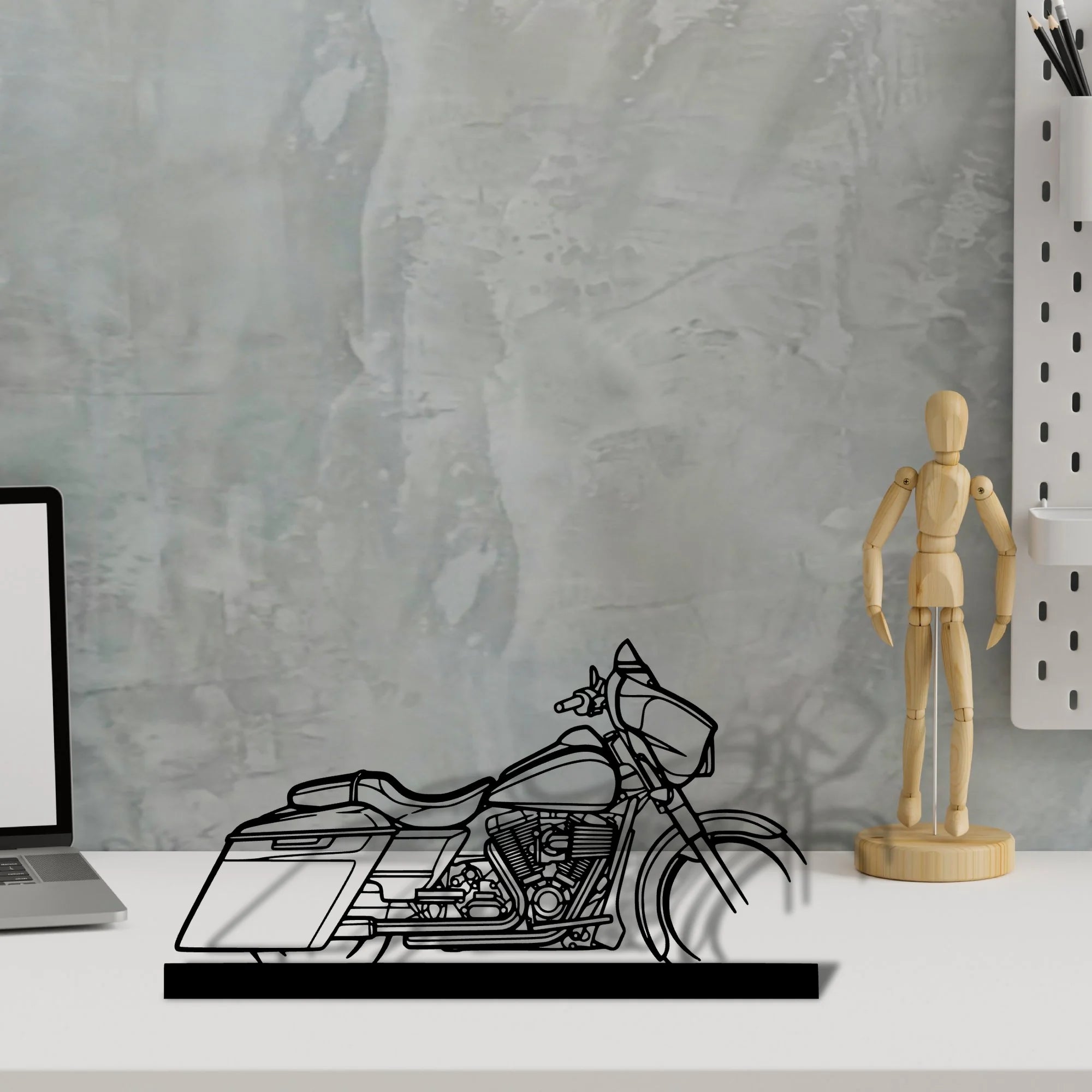 street-glide-2014 Silhouette Metal Art Stand - Aero Silhouette