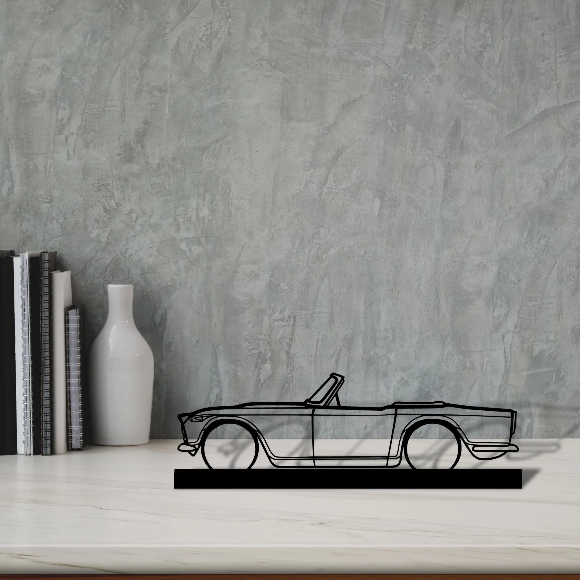 tr4a-irs Silhouette Metal Art Stand - Aero Silhouette