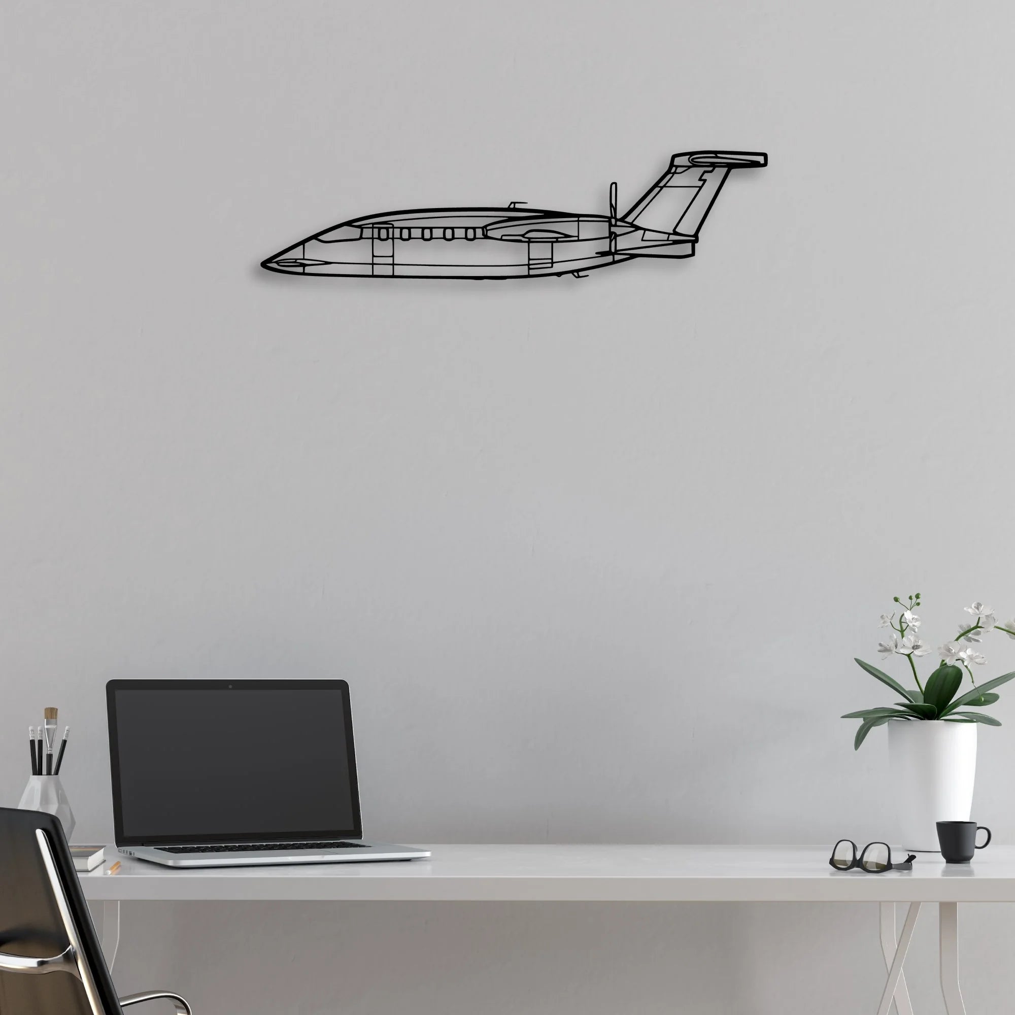 UH-60L Black Hawk Classic Aircraft Silhouette Metal Wall Art - Aviation Hangar Decor