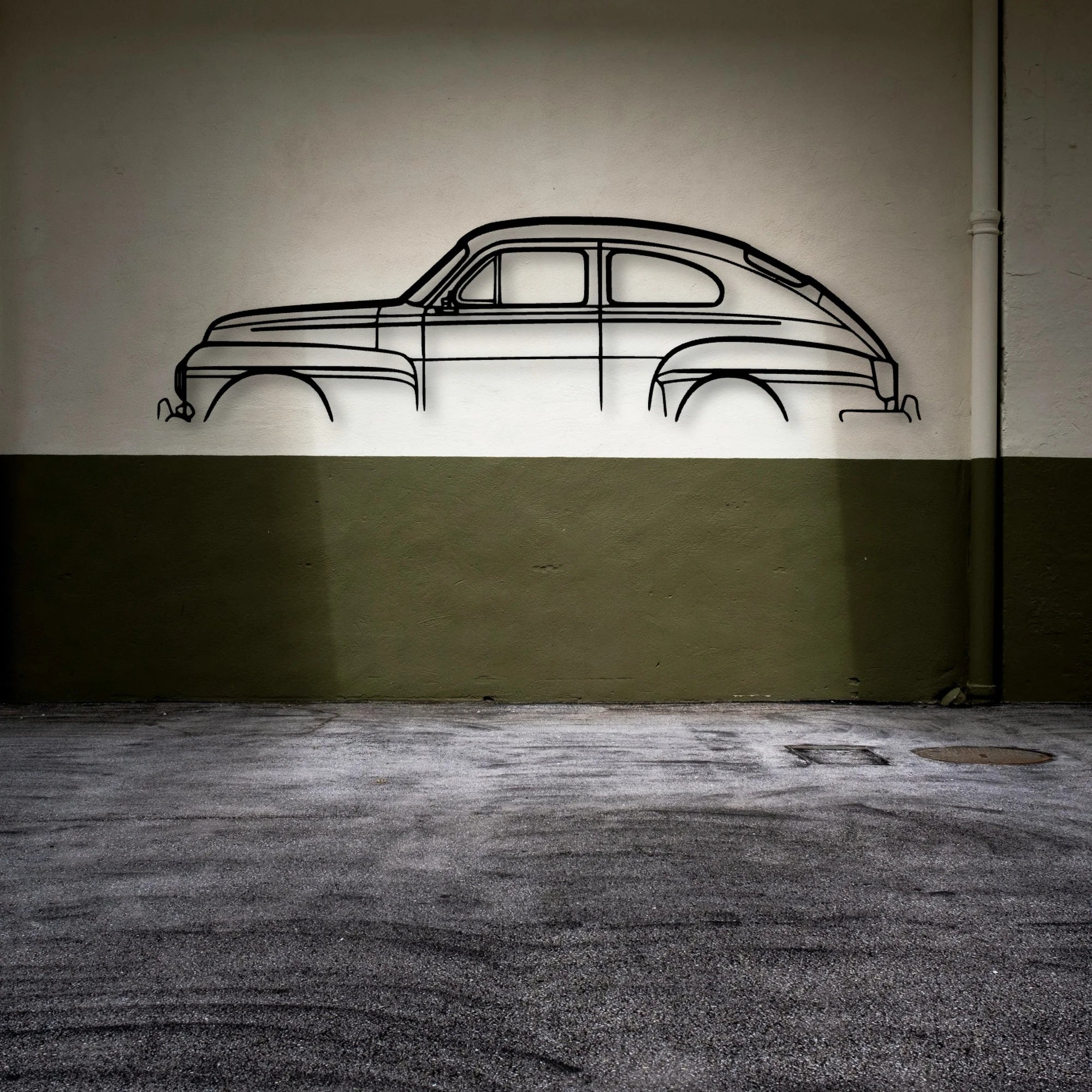 544 Classic Silhouette Metal Wall Art - Automotive Garage Decor