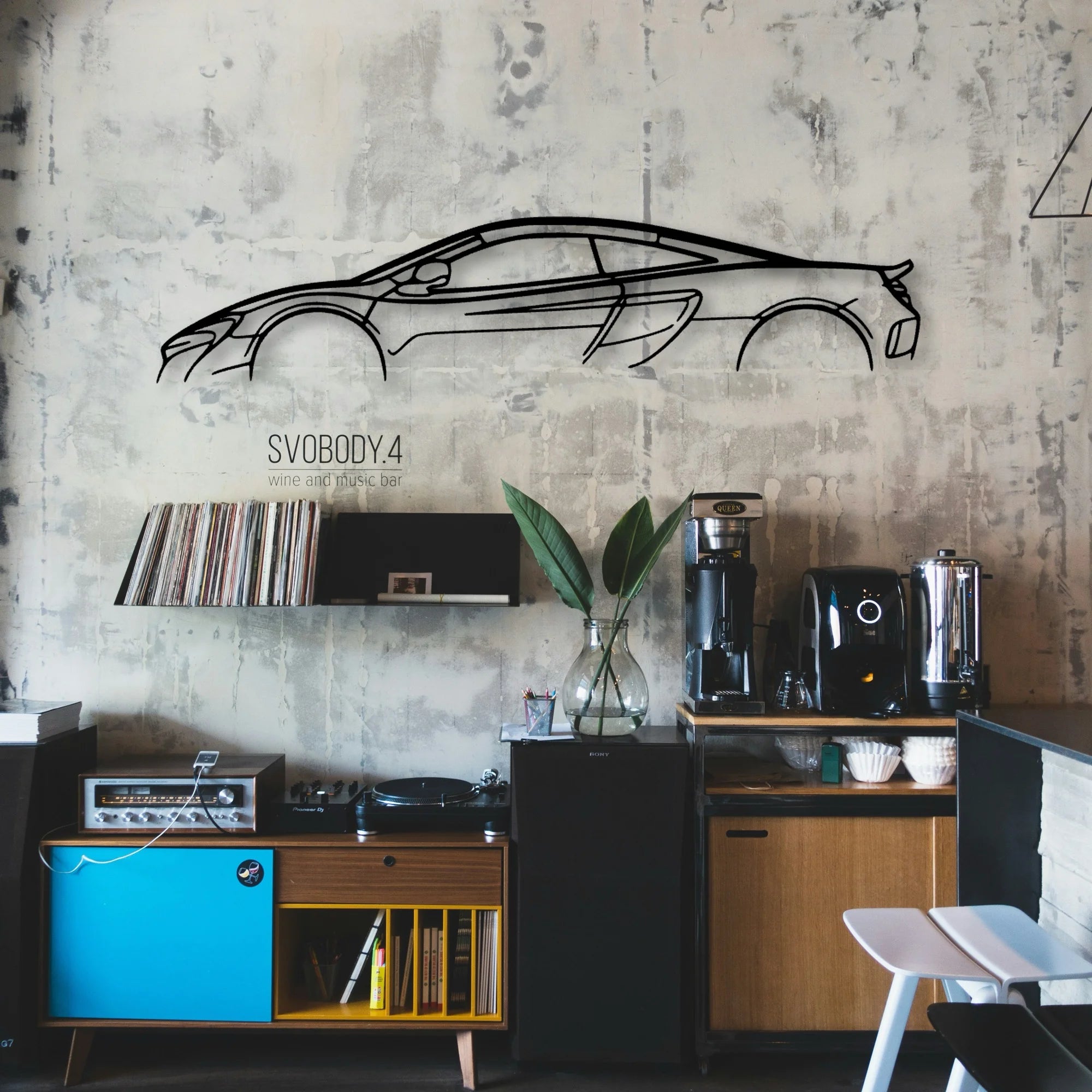 675 LT Classic Silhouette Metal Wall Art - Automotive Garage Decor