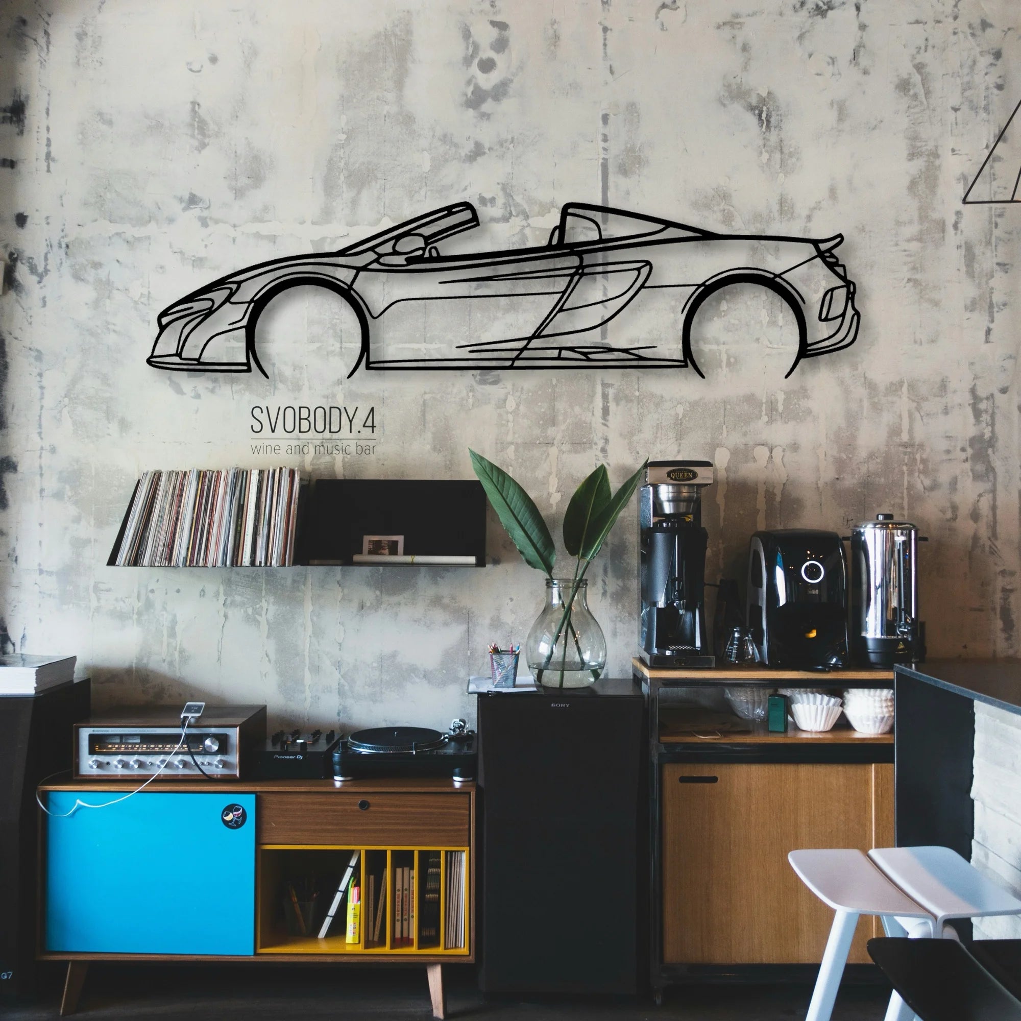 675 LT Spider Classic Silhouette Metal Wall Art - Automotive Garage Decor