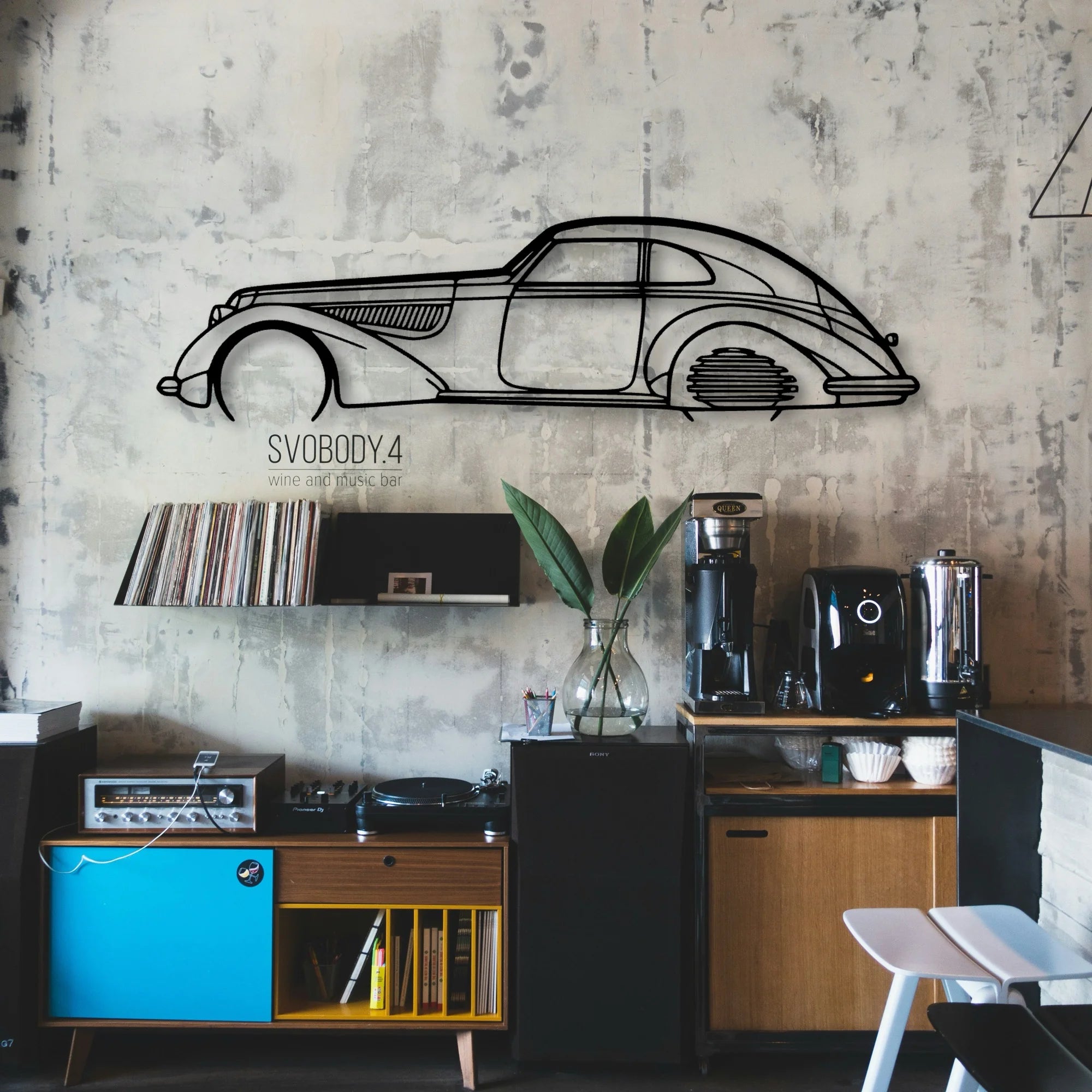 Alfa 8C 1937 Classic Silhouette Metal Wall Art - Automotive Garage Decor