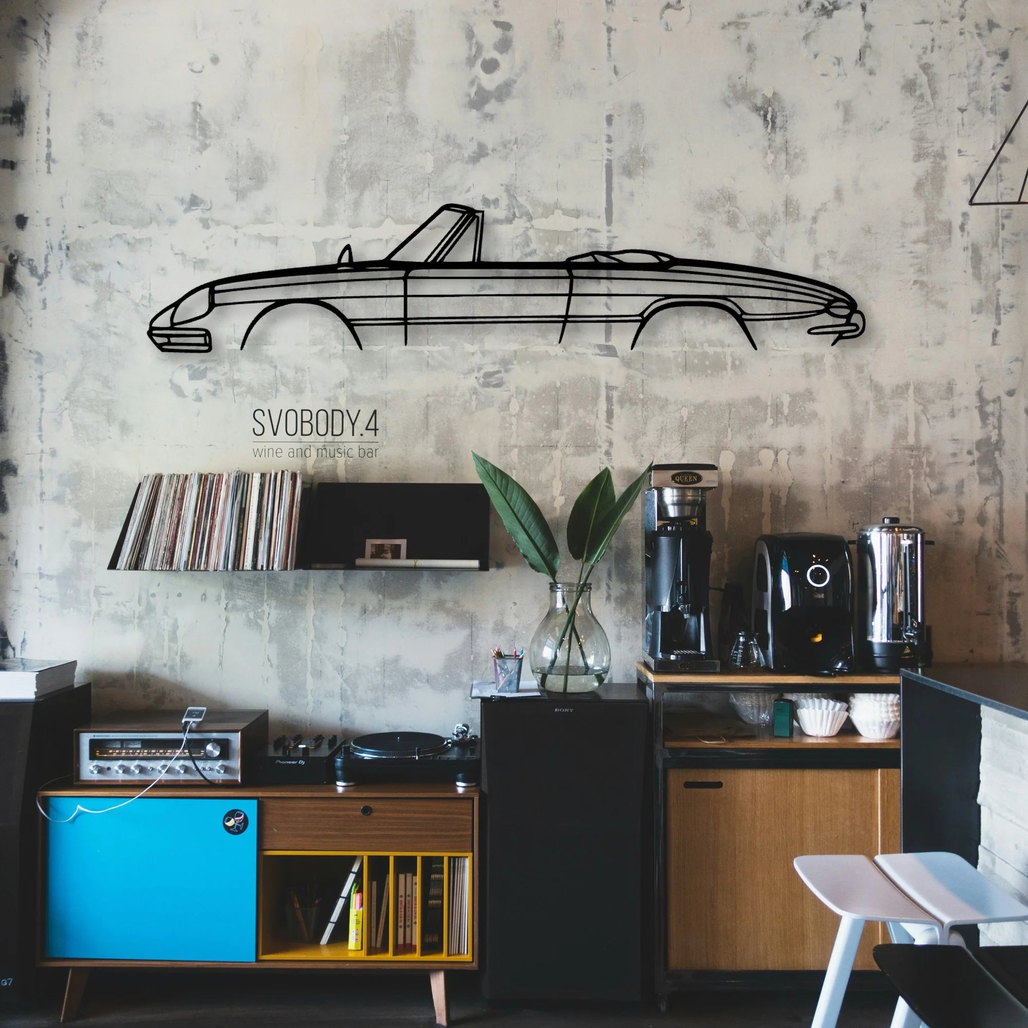 Alfa Duetto Classic Silhouette Metal Wall Art - Automotive Garage Decor