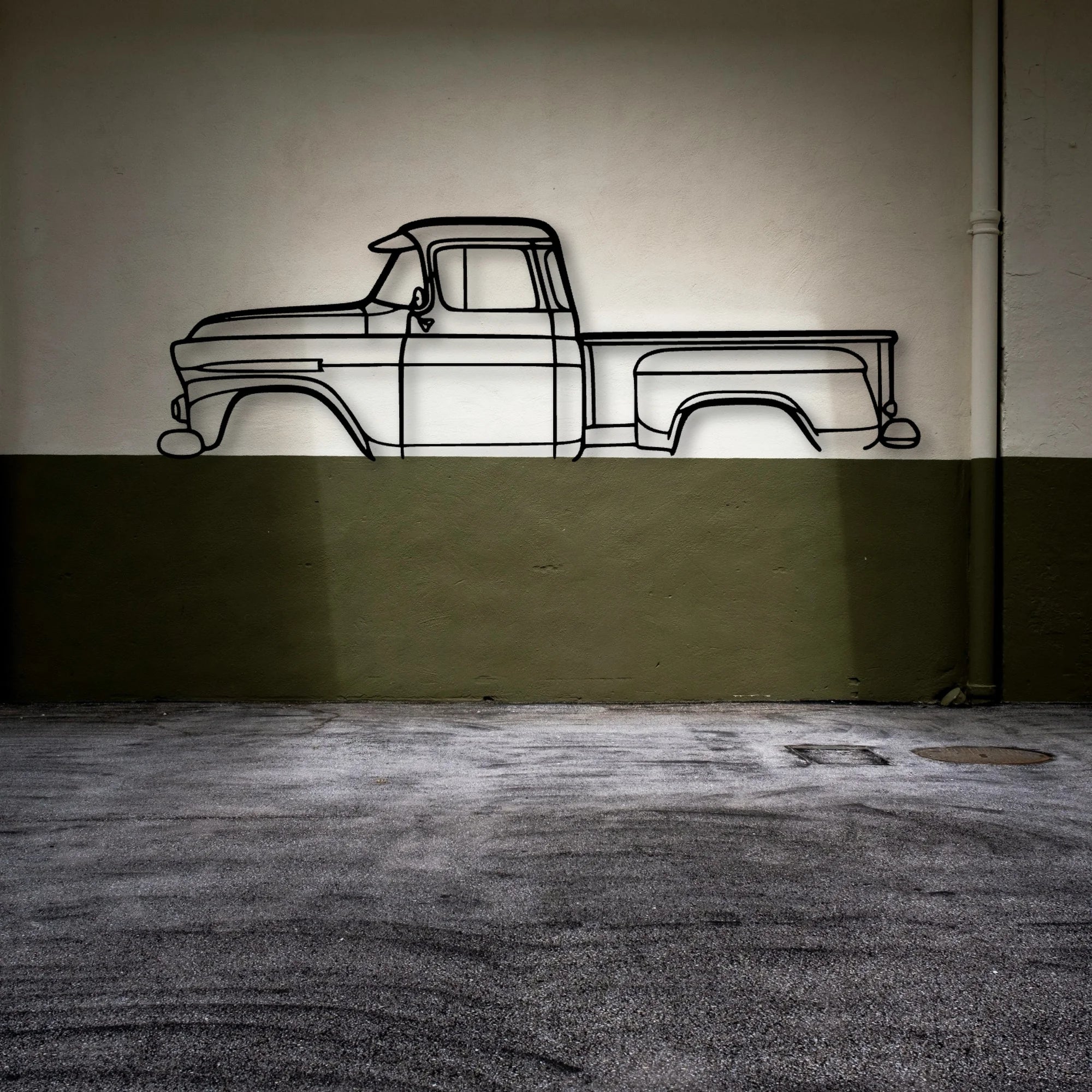 Apache 31 Classic Silhouette Metal Wall Art - Automotive Garage Decor