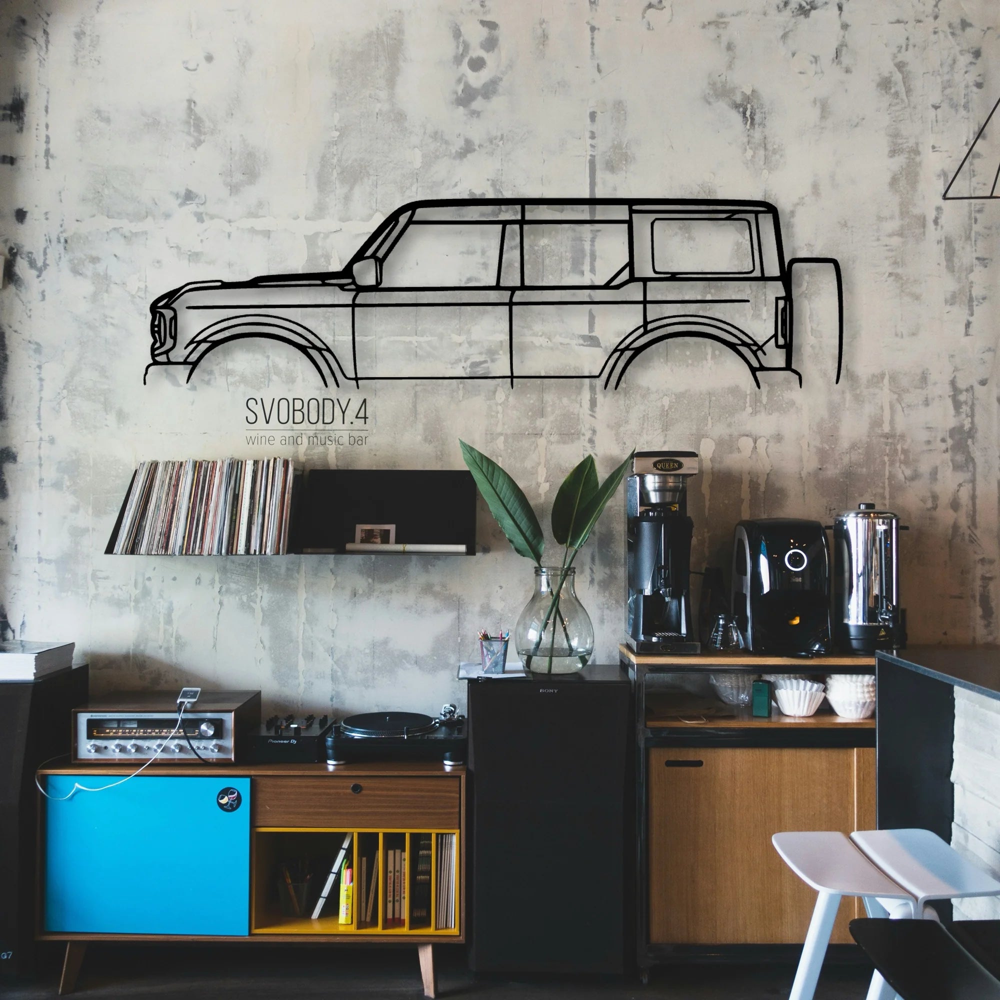 Bronco Classic Silhouette Metal Wall Art - Automotive Garage Decor
