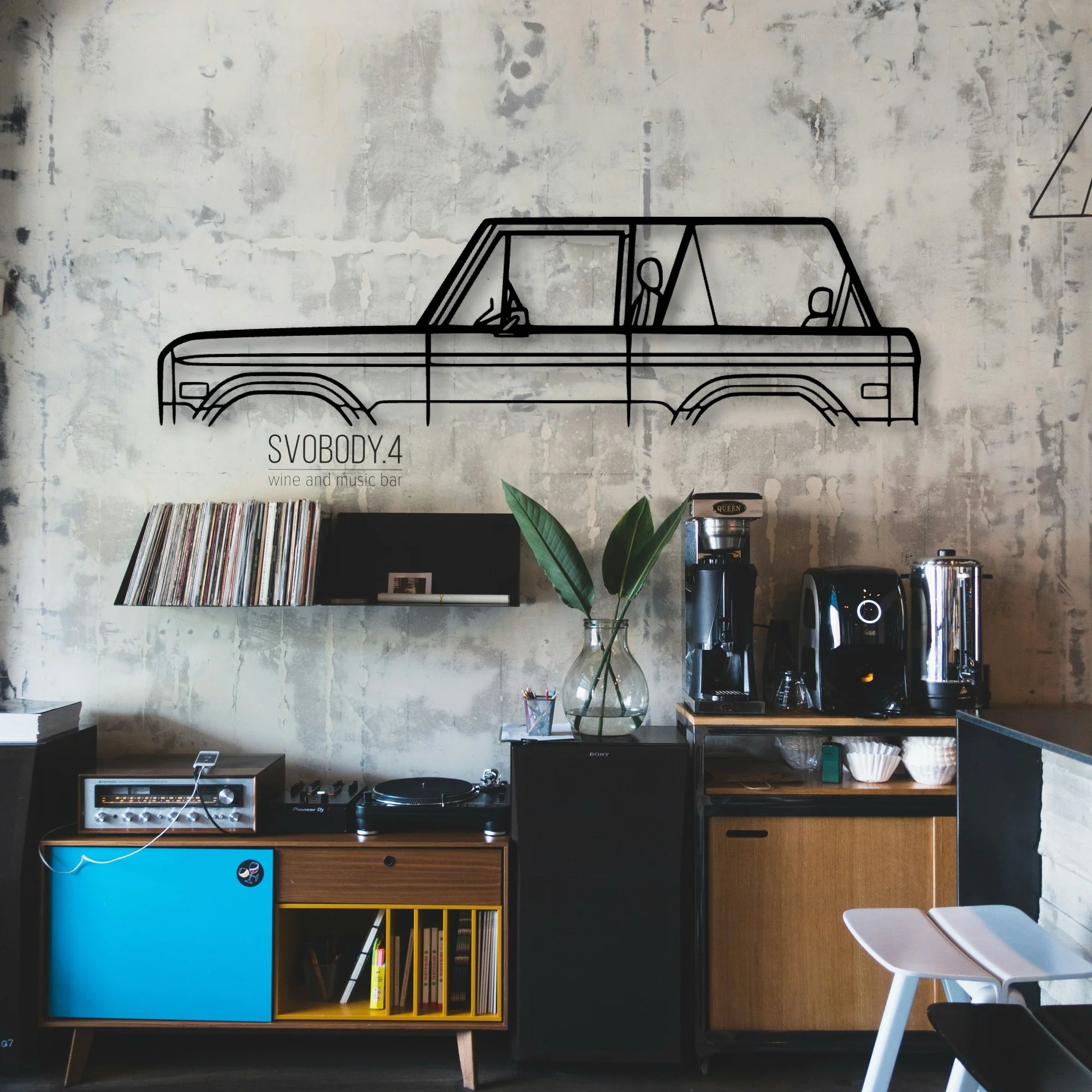 Bronco 1974 Classic Silhouette Metal Wall Art - Automotive Garage Decor