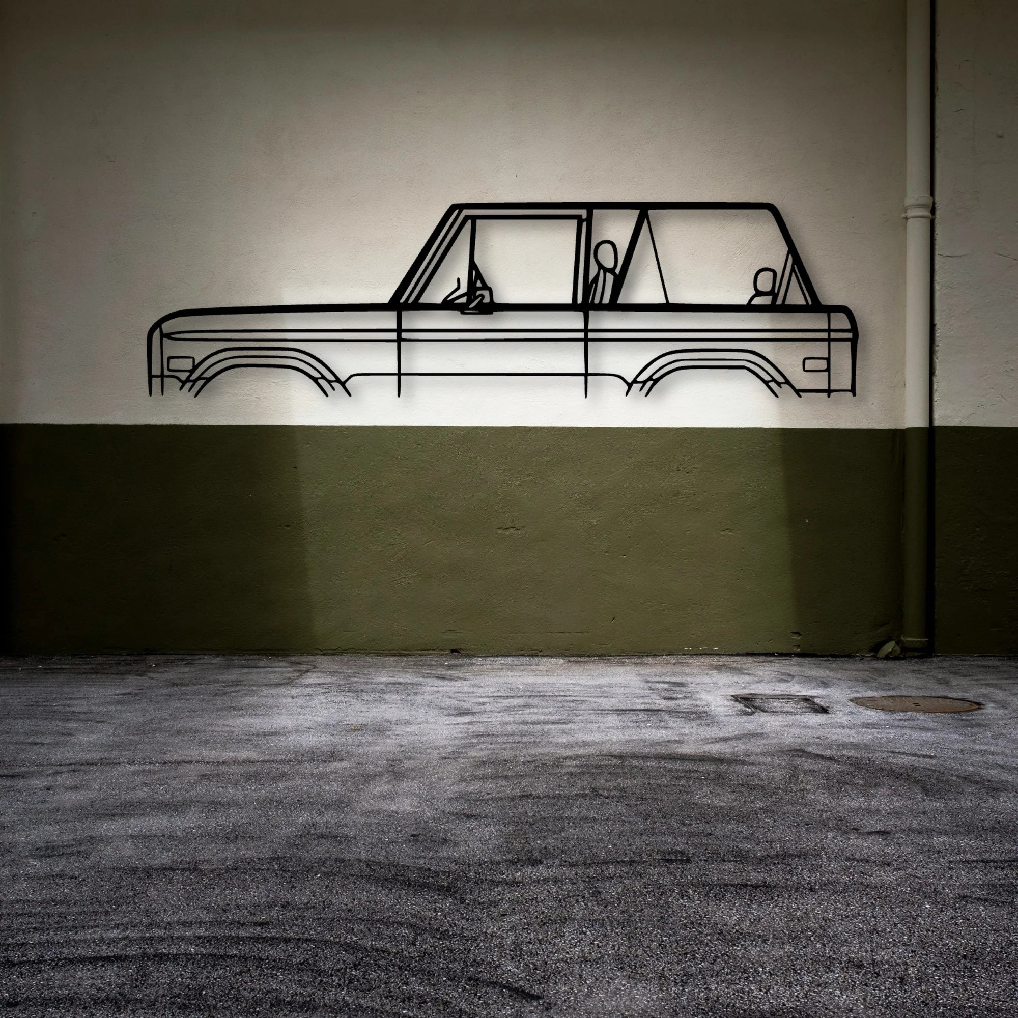 Bronco 1974 Classic Silhouette Metal Wall Art - Automotive Garage Decor