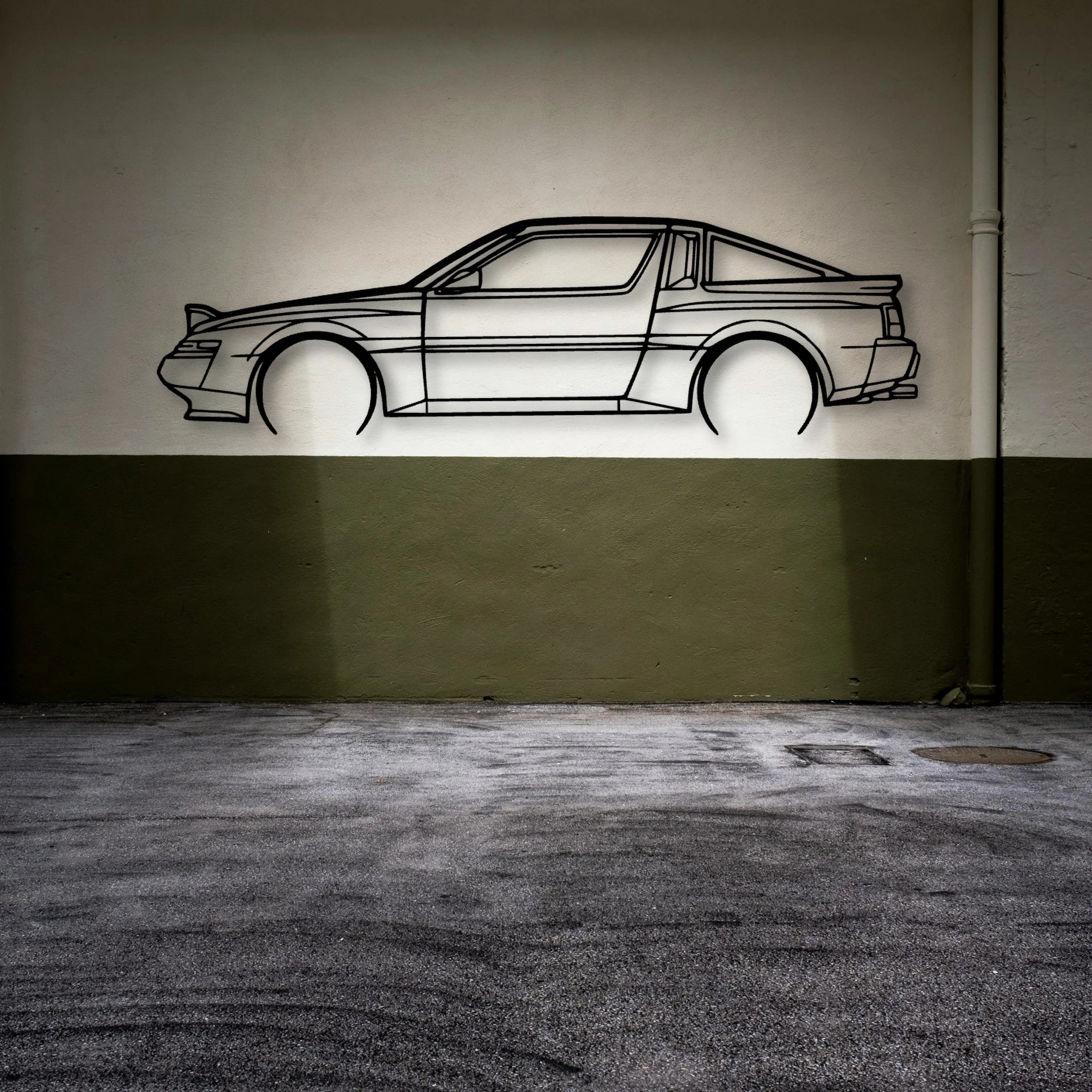 Conquest 1987 Classic Silhouette Metal Wall Art - Automotive Garage Decor