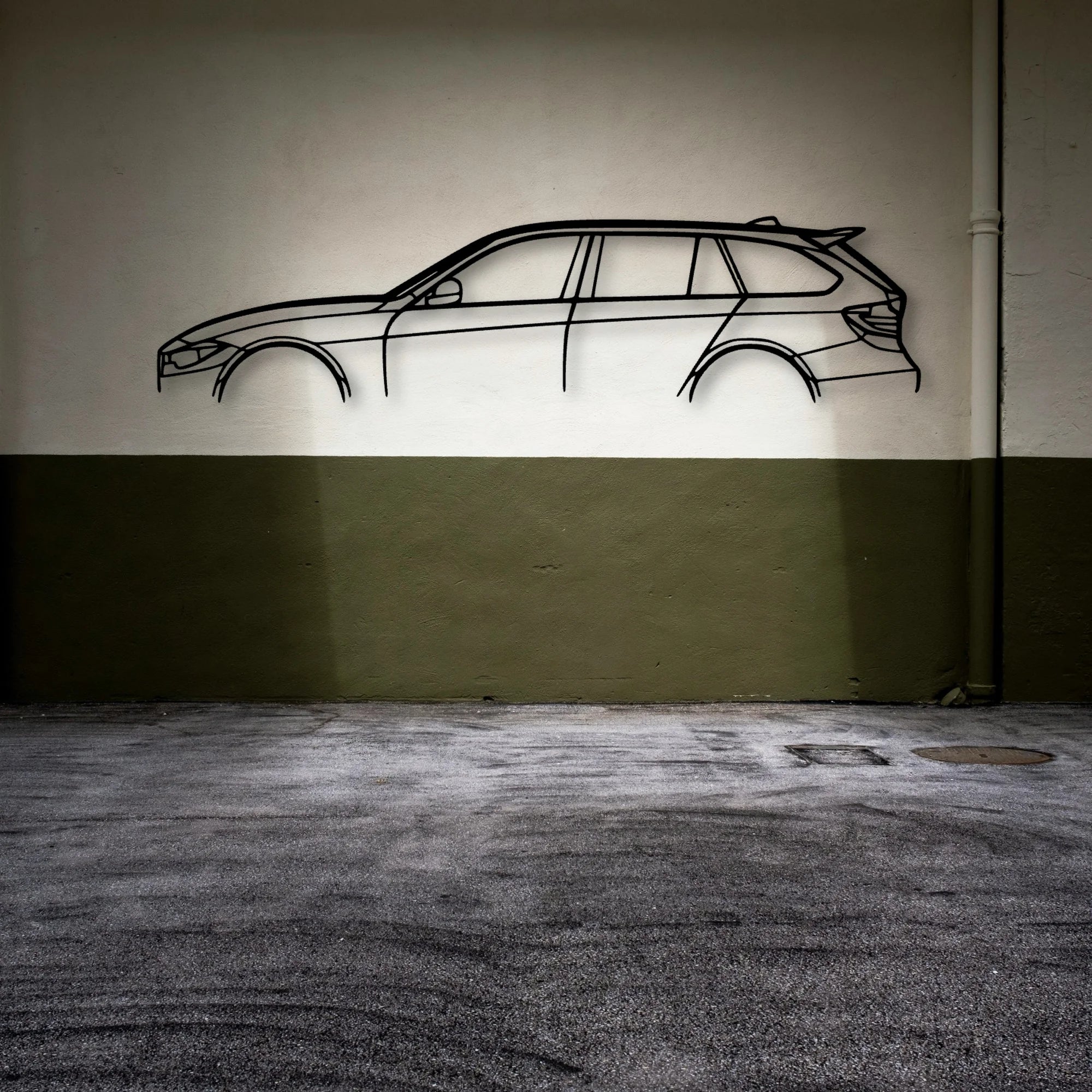 F31 2015 Classic Silhouette Metal Wall Art - Automotive Garage Decor