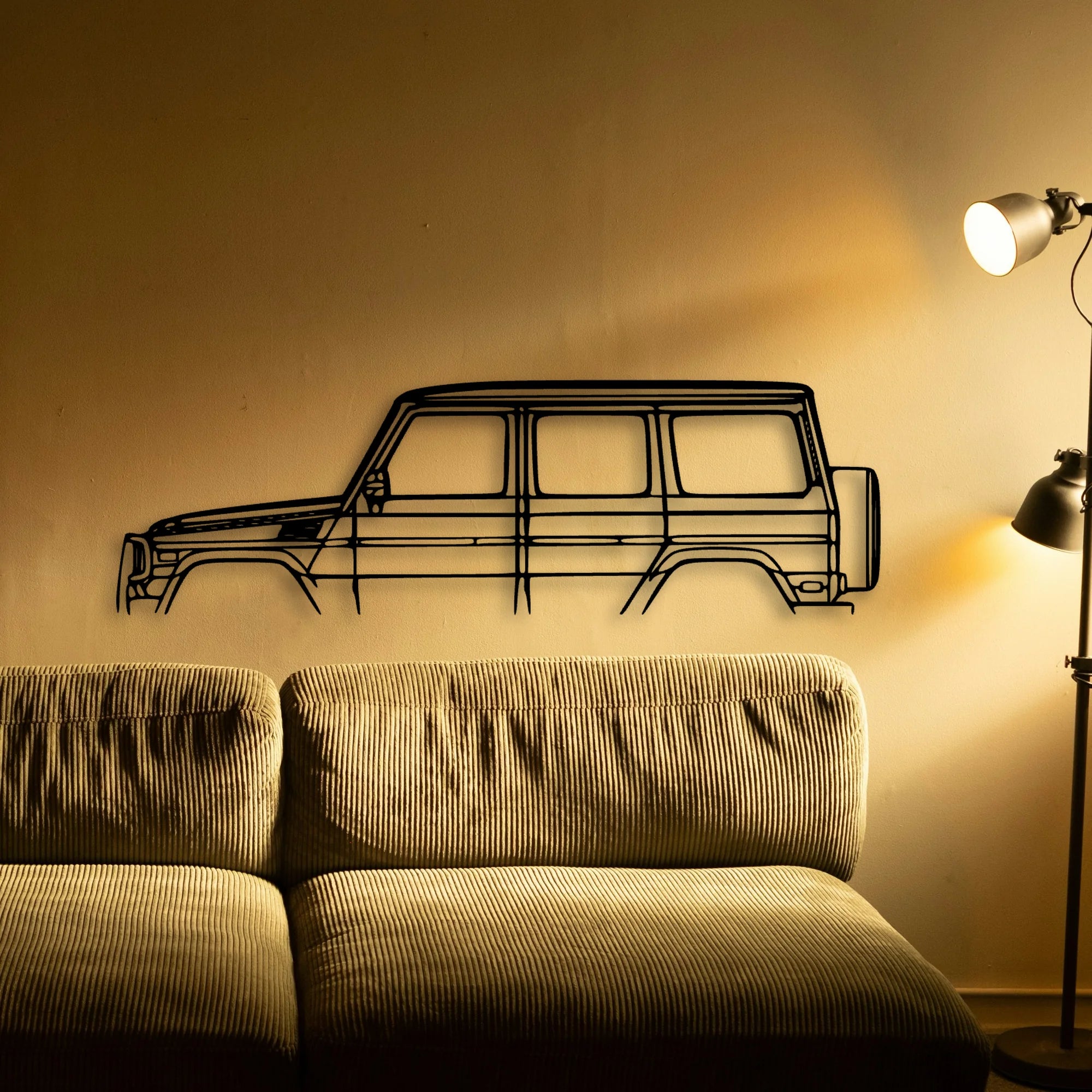 G550 2012 Classic Silhouette Metal Wall Art - Automotive Garage Decor