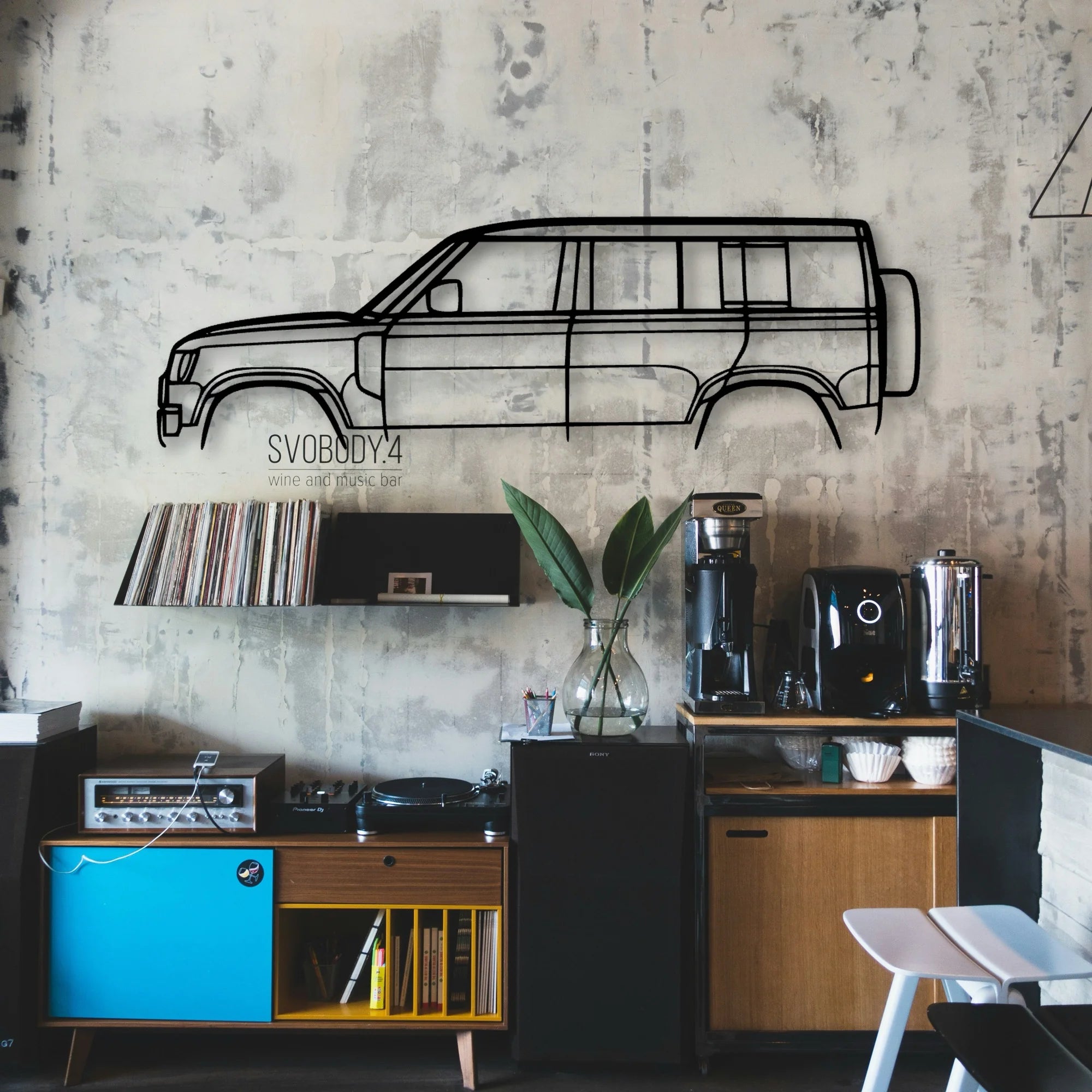 Land Defender D110 Classic Silhouette Metal Wall Art - Automotive Garage Decor