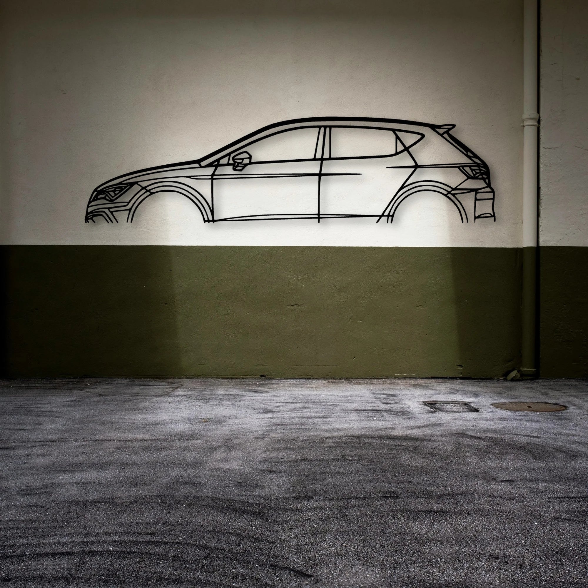 Leon Cupra R 2018 Classic Silhouette Metal Wall Art - Automotive Garage Decor