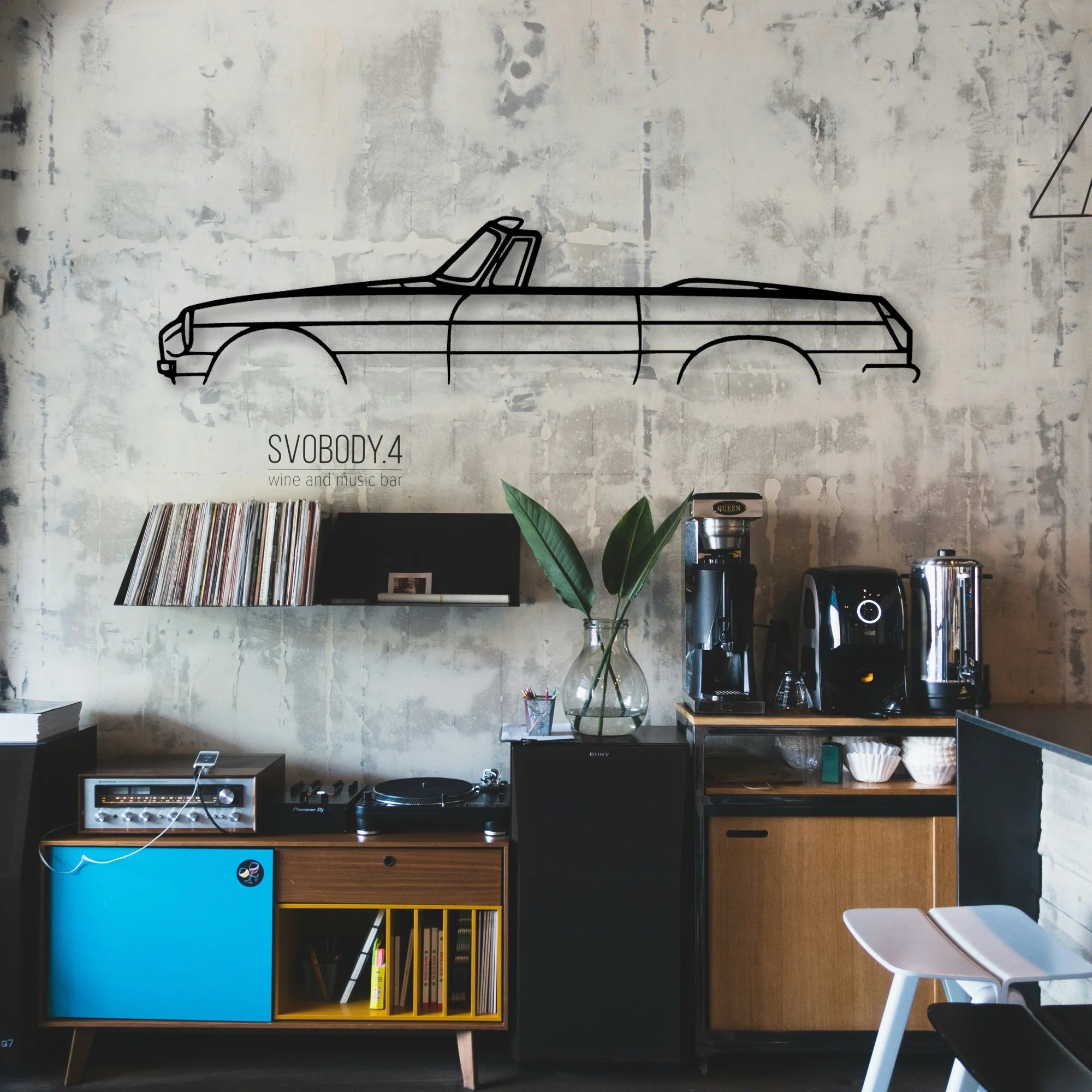 MGB Roadster 1970 Classic Silhouette Metal Wall Art - Automotive Garage Decor