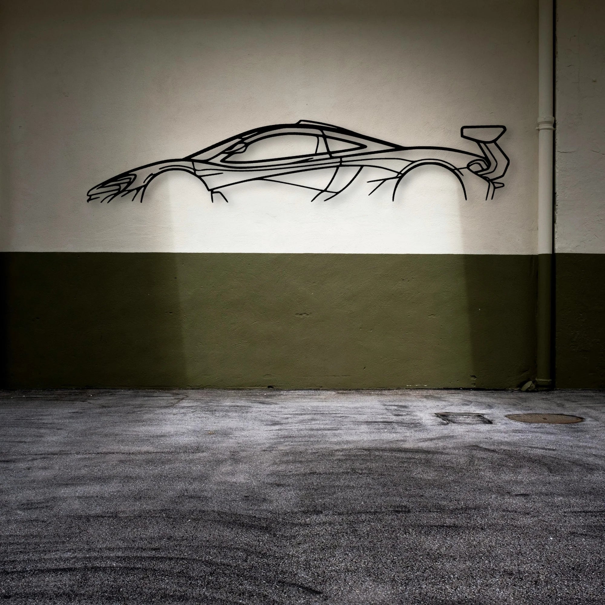 P1 GTR 2015 Classic Silhouette Metal Wall Art - Automotive Garage Decor
