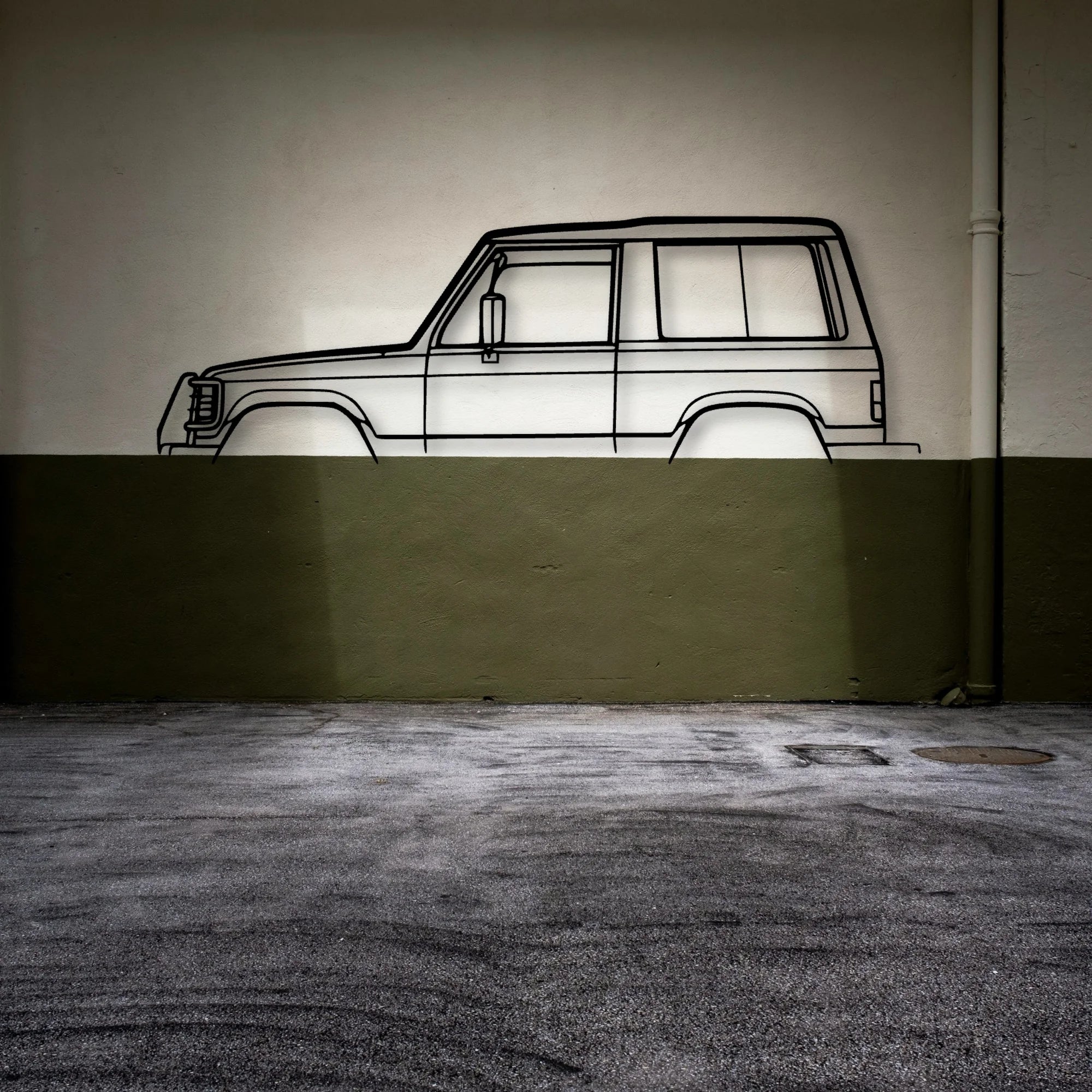 Pajero 1987 Classic Silhouette Metal Wall Art - Automotive Garage Decor