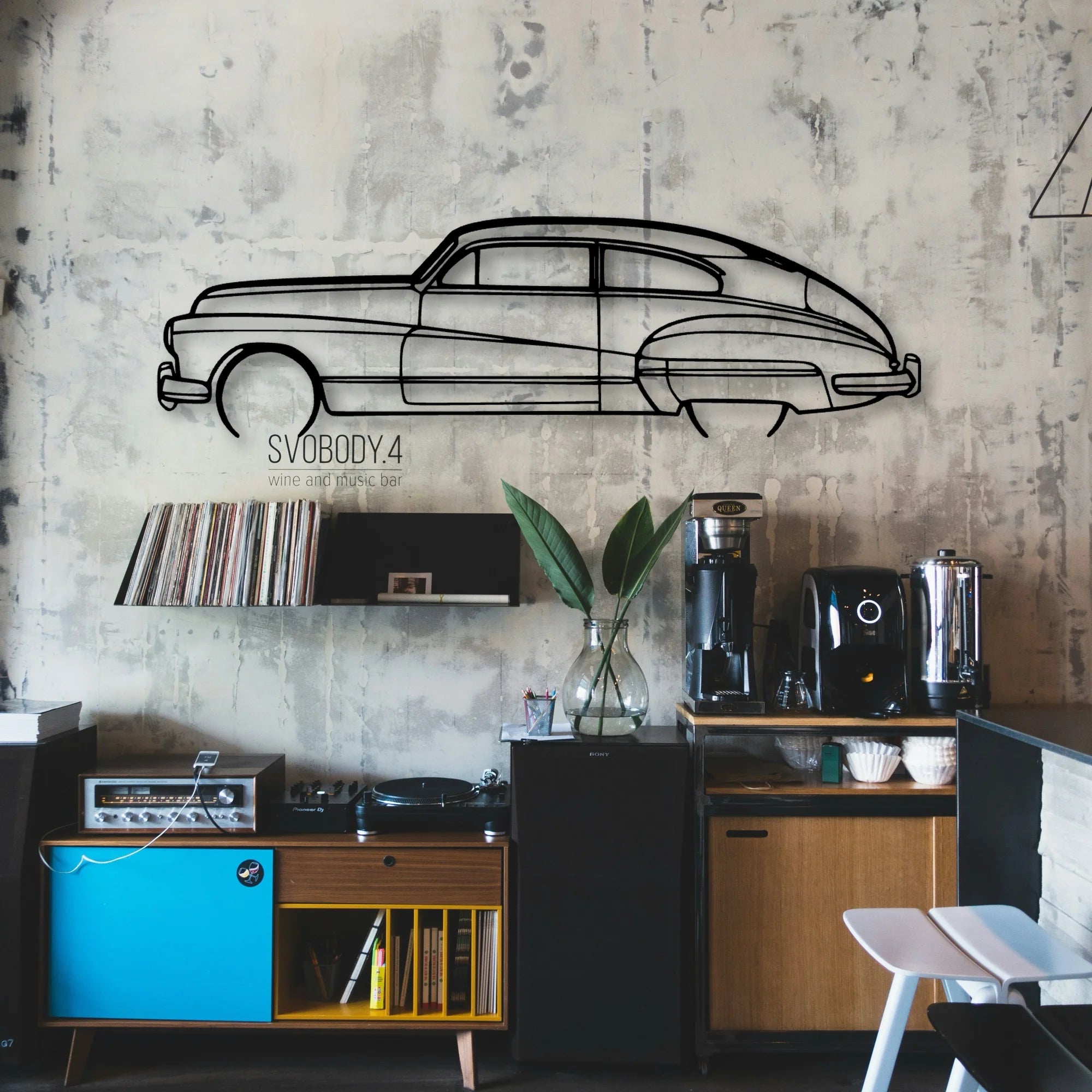 Roadmaster 1948 Classic Silhouette Metal Wall Art - Automotive Garage Decor