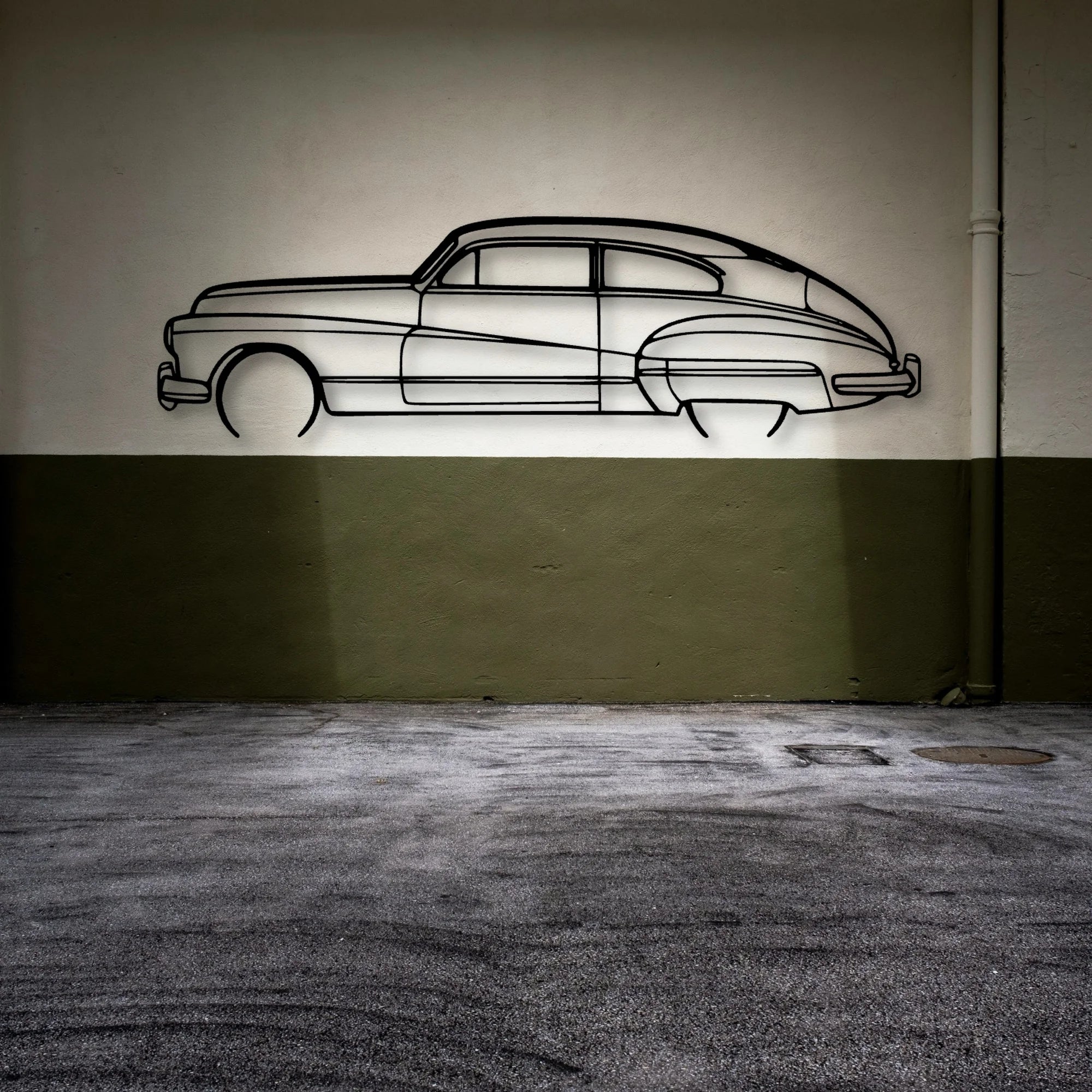 Roadmaster 1948 Classic Silhouette Metal Wall Art - Automotive Garage Decor