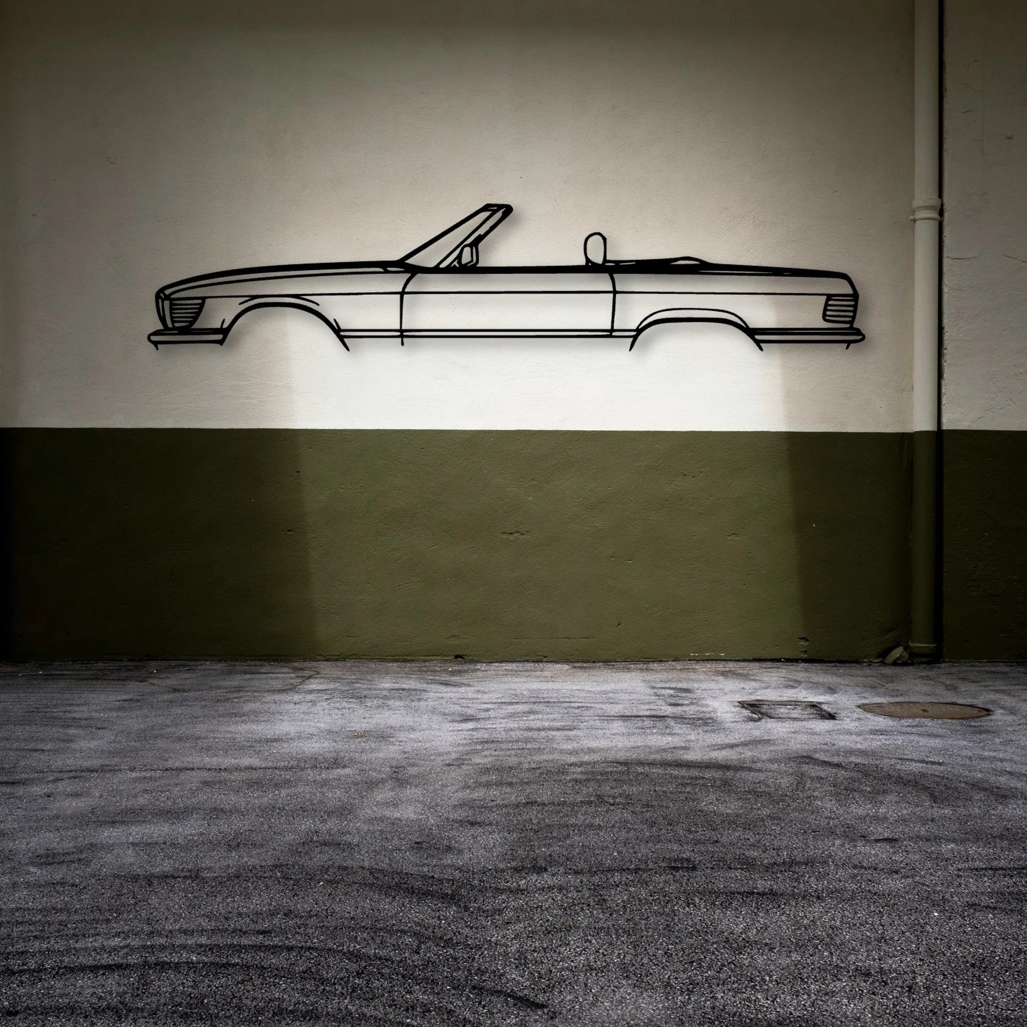 SL 560 1988 Classic Silhouette Metal Wall Art - Automotive Garage Decor