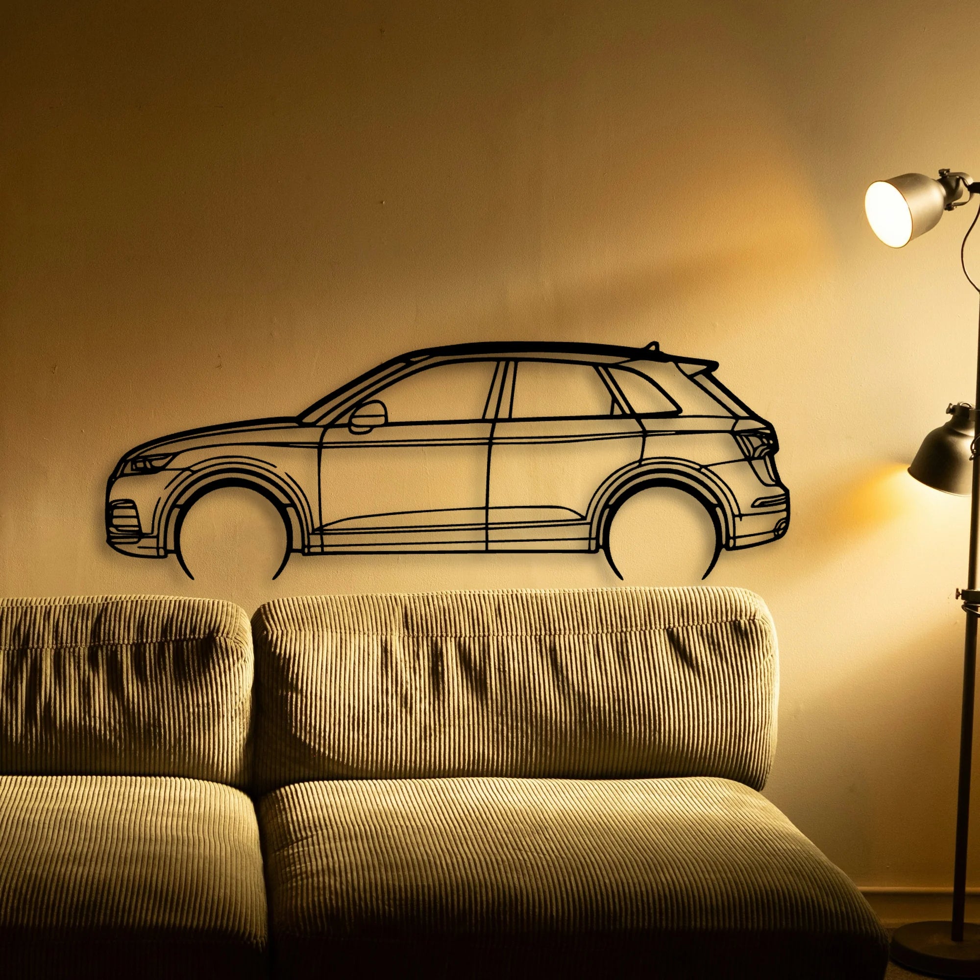 SQ5 2018 Classic Silhouette Metal Wall Art - Automotive Garage Decor