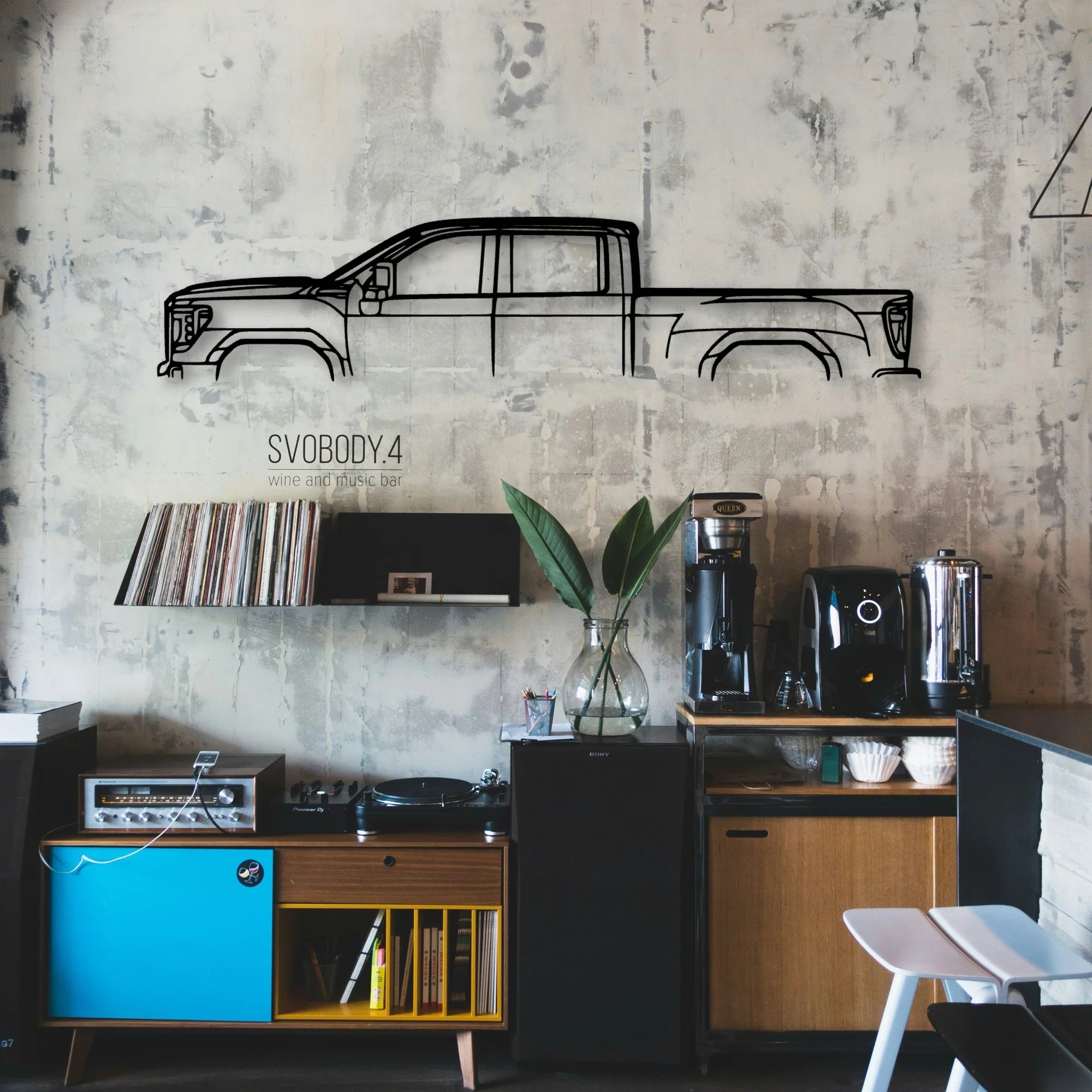 Sierra 2500 GT4 Classic Silhouette Metal Wall Art - Automotive Garage Decor