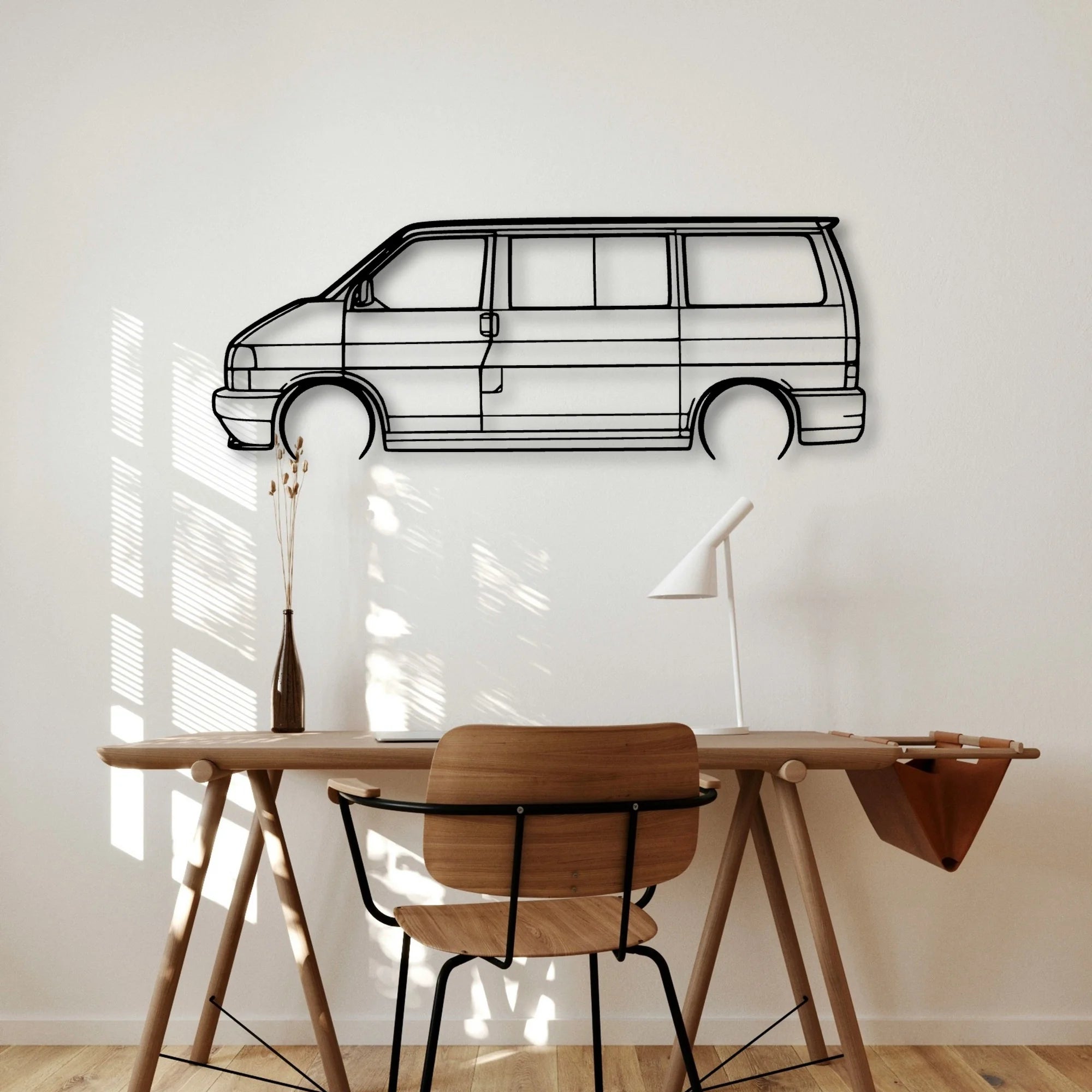 T4 1999 Classic Silhouette Metal Wall Art - Automotive Garage Decor