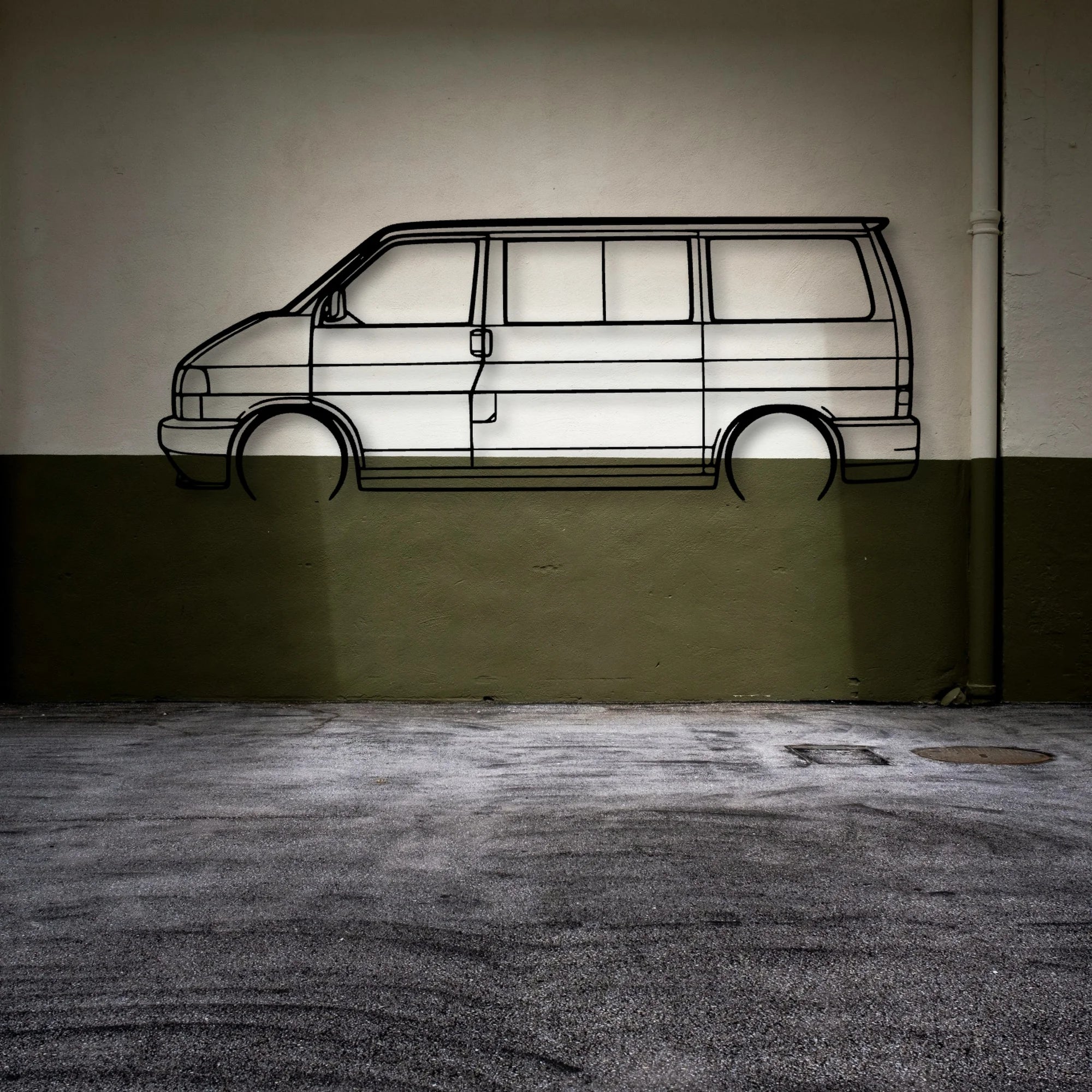 T4 1999 Classic Silhouette Metal Wall Art - Automotive Garage Decor