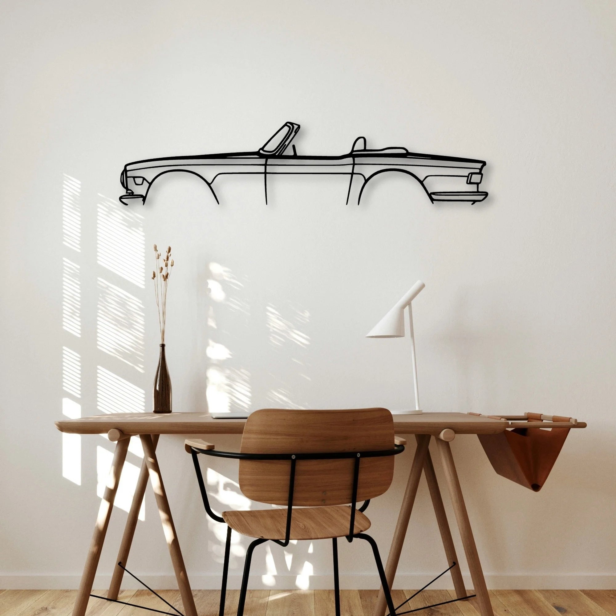 TR6 1971 Classic Silhouette Metal Wall Art - Automotive Garage Decor