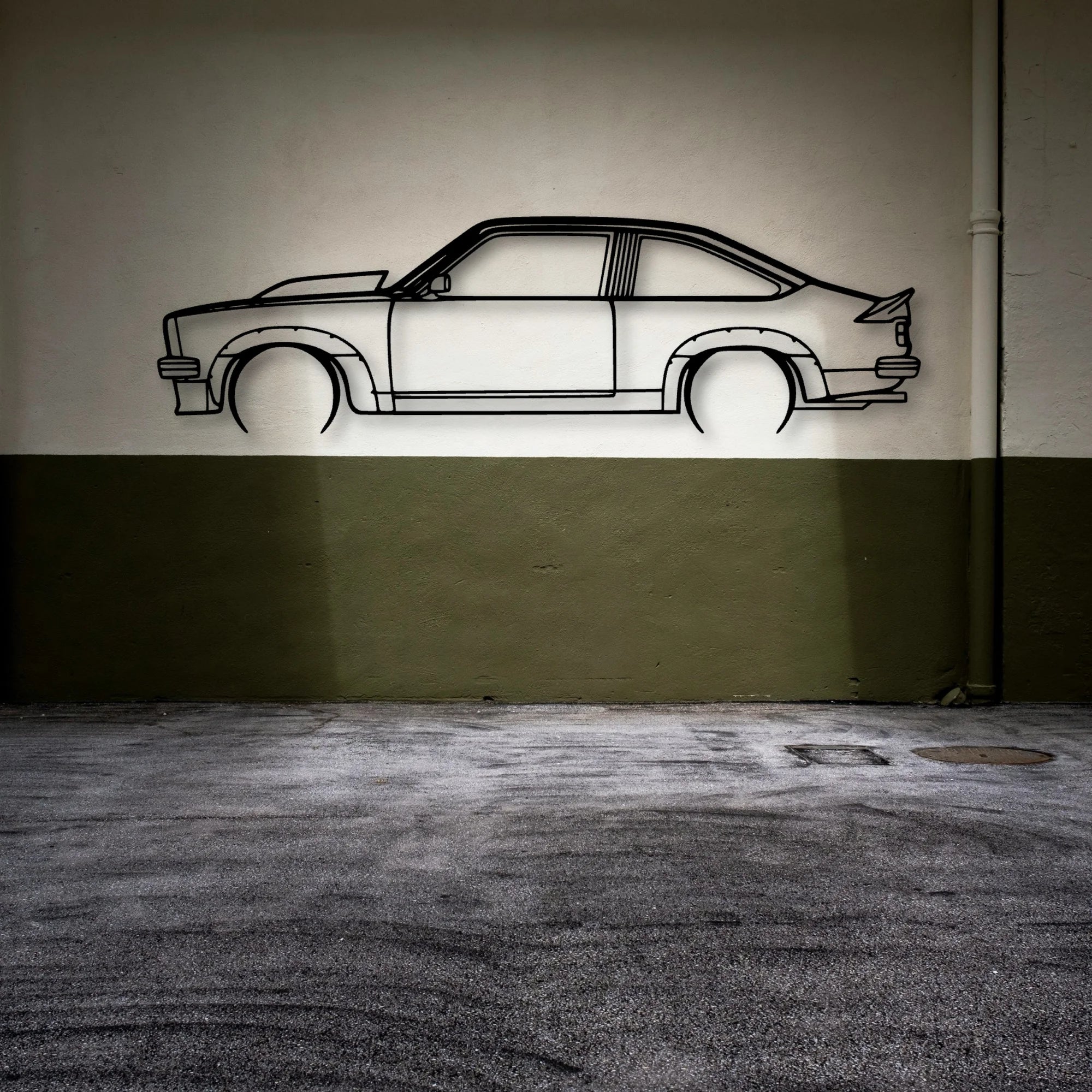 Torana 1977 Classic Silhouette Metal Wall Art - Automotive Garage Decor
