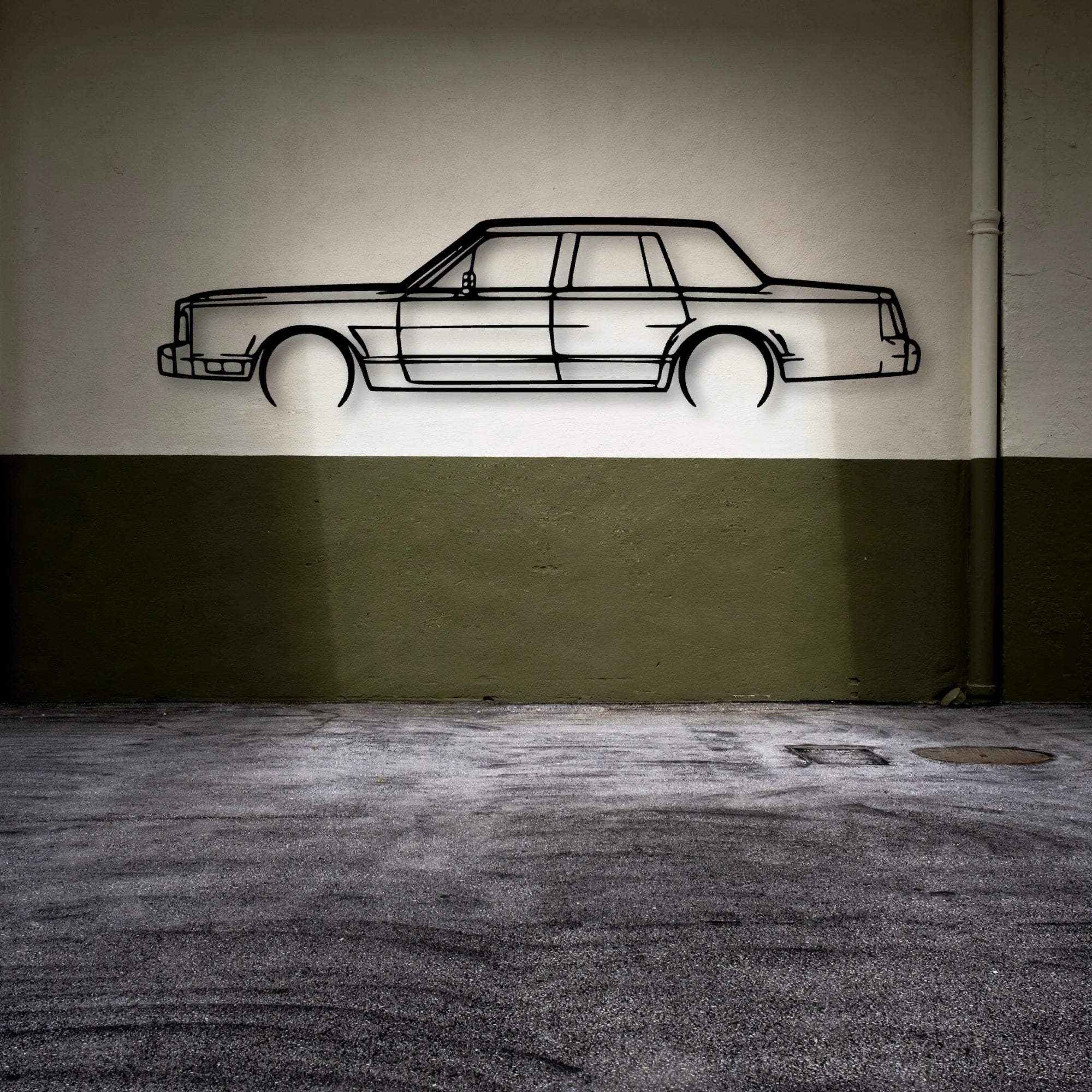 Town Car 1988 Classic Silhouette Metal Wall Art - Automotive Garage Decor
