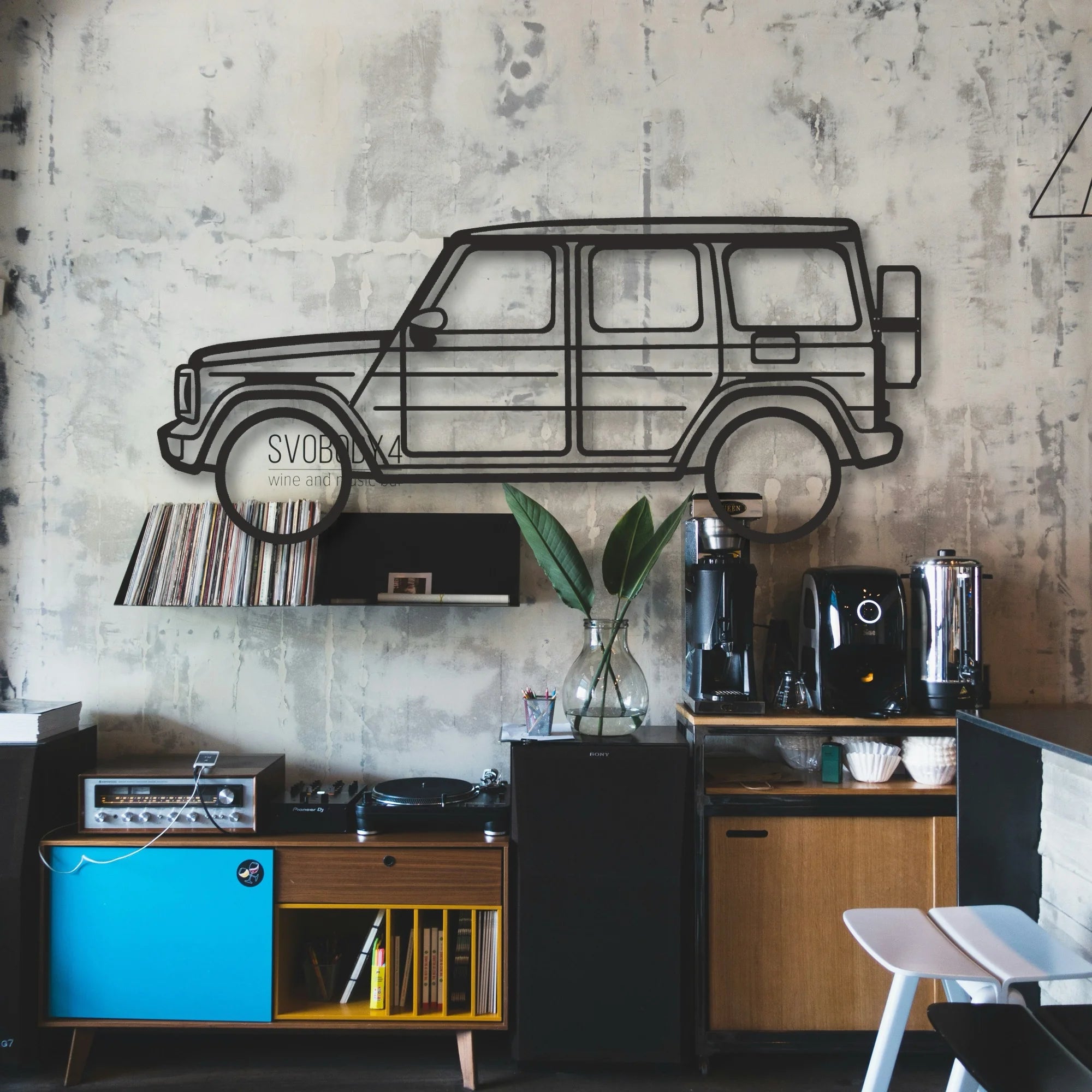 Class G Classic Silhouette Metal Wall Art - Automotive Garage Decor