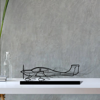 da40-2 Silhouette Metal Art Stand - Aero Silhouette