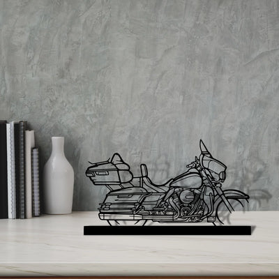 electra-glide Silhouette Metal Art Stand - Aero Silhouette