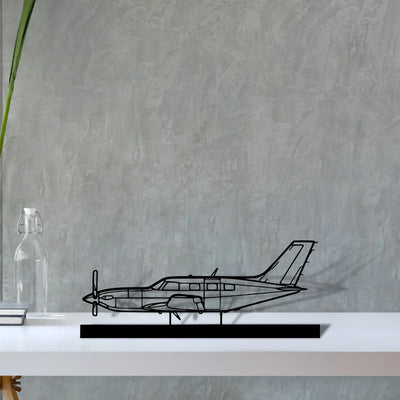 m500-meridian Silhouette Metal Art Stand - Aero Silhouette